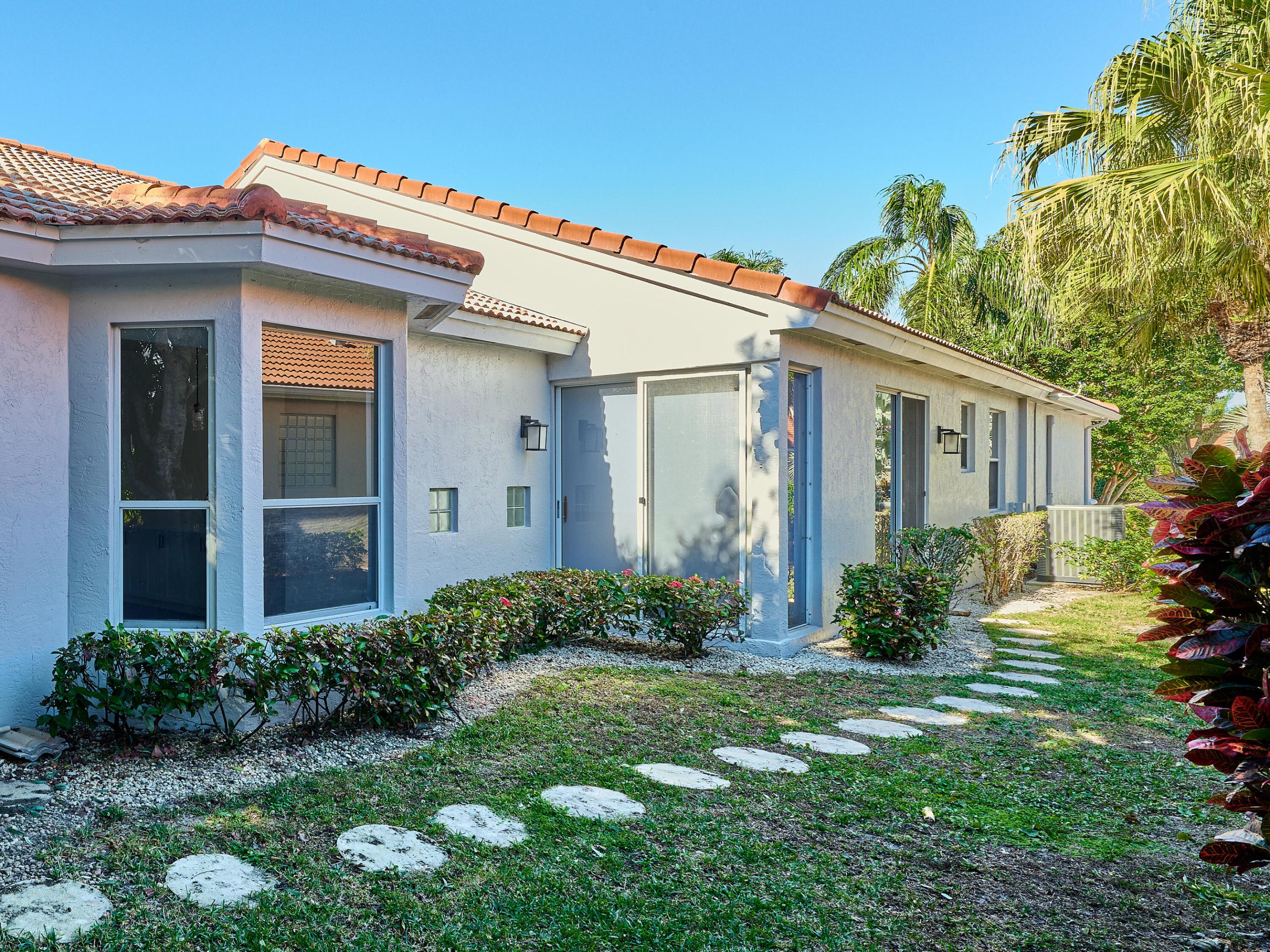 10854 Fairmont Village Drive