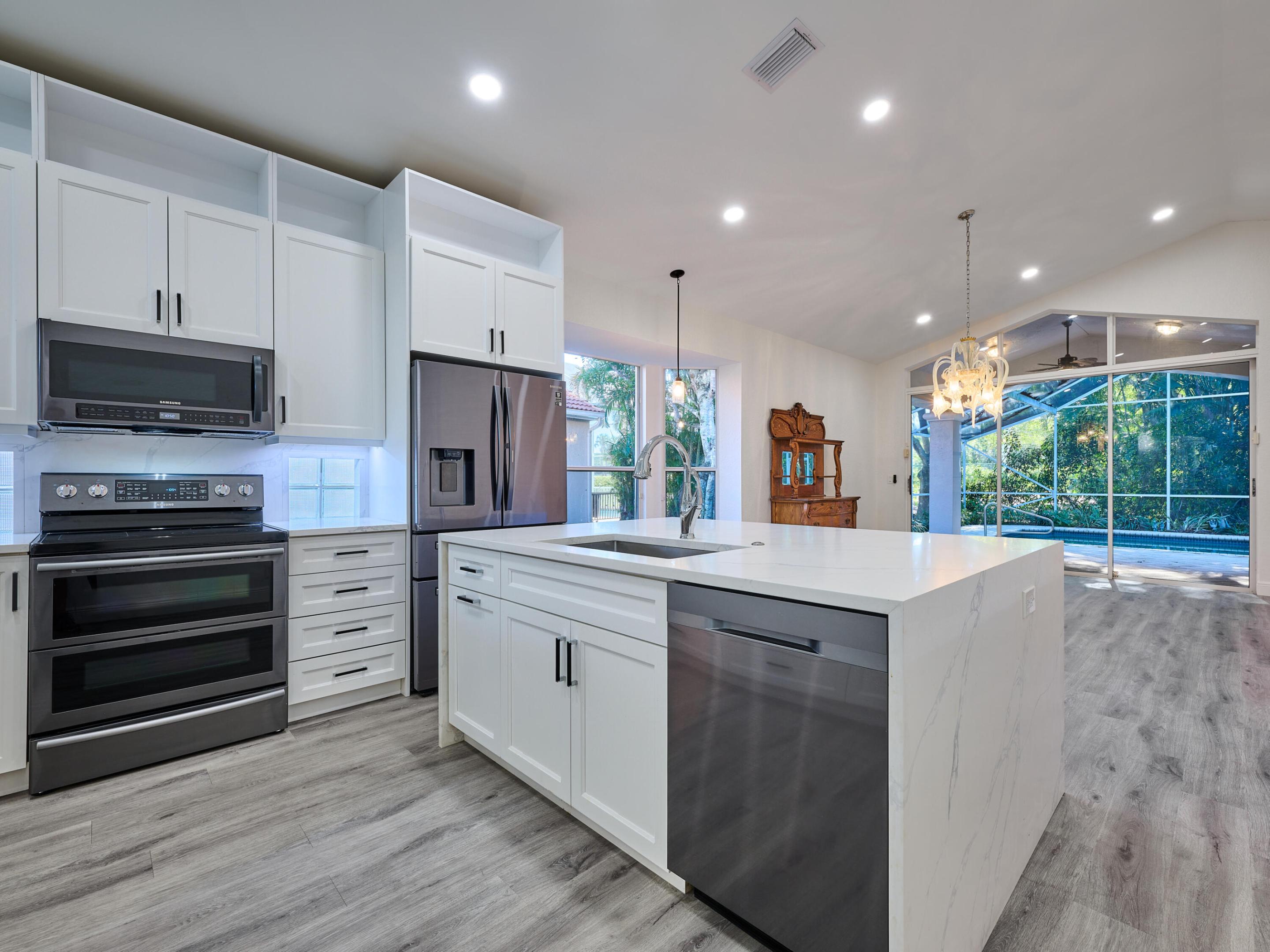 10854 Fairmont Village Drive