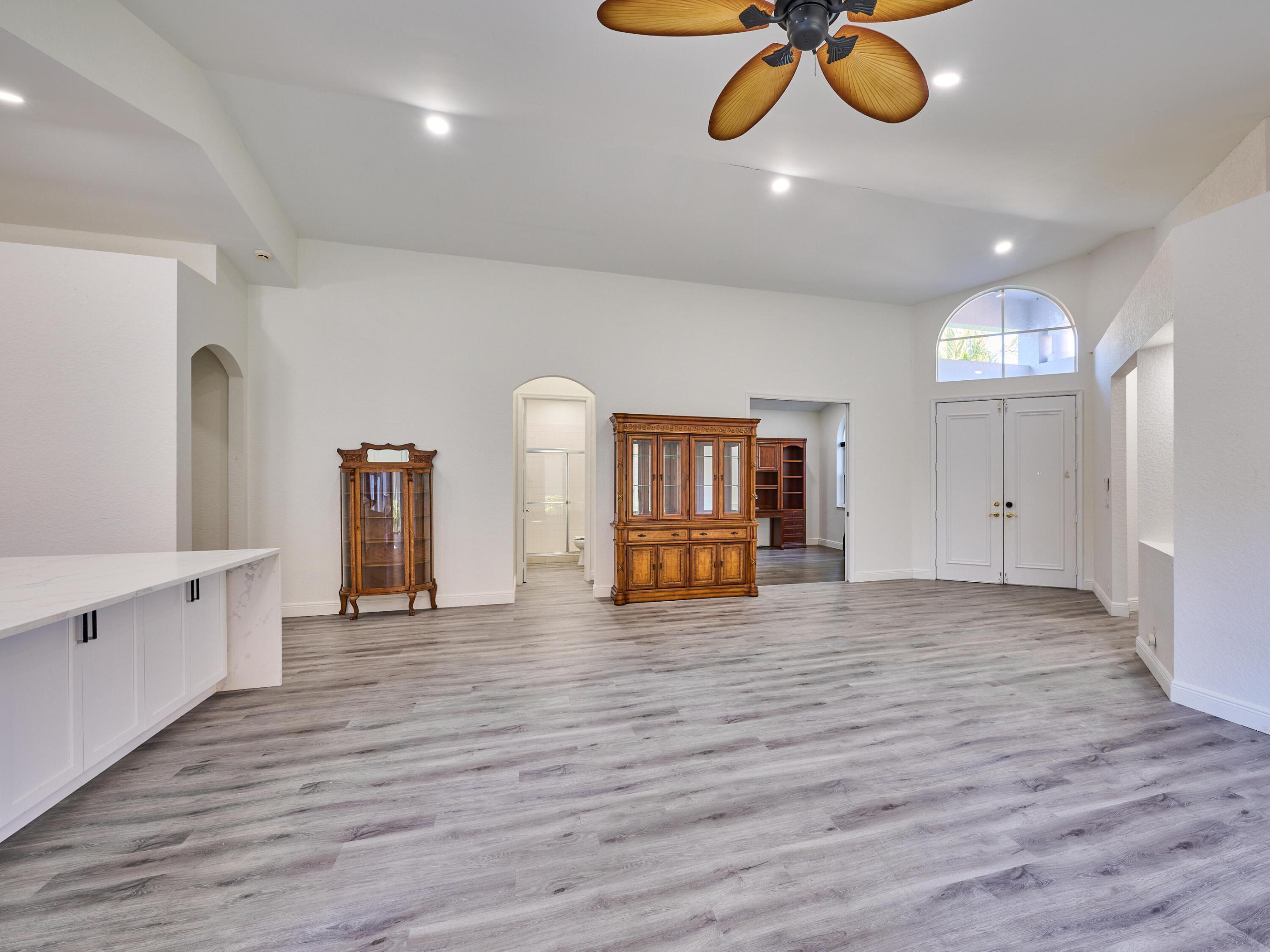 10854 Fairmont Village Drive