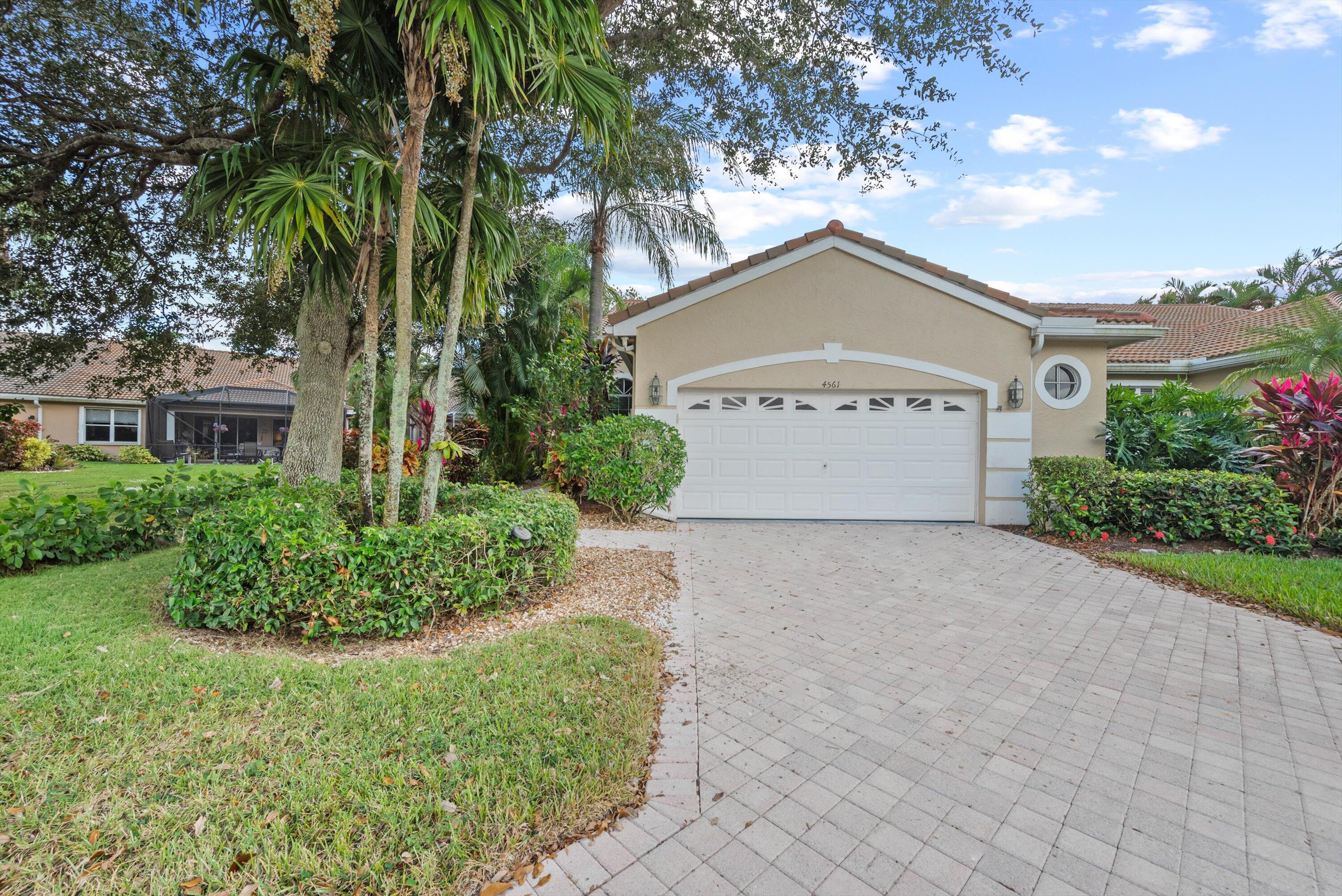 4561 Carlton Golf Drive