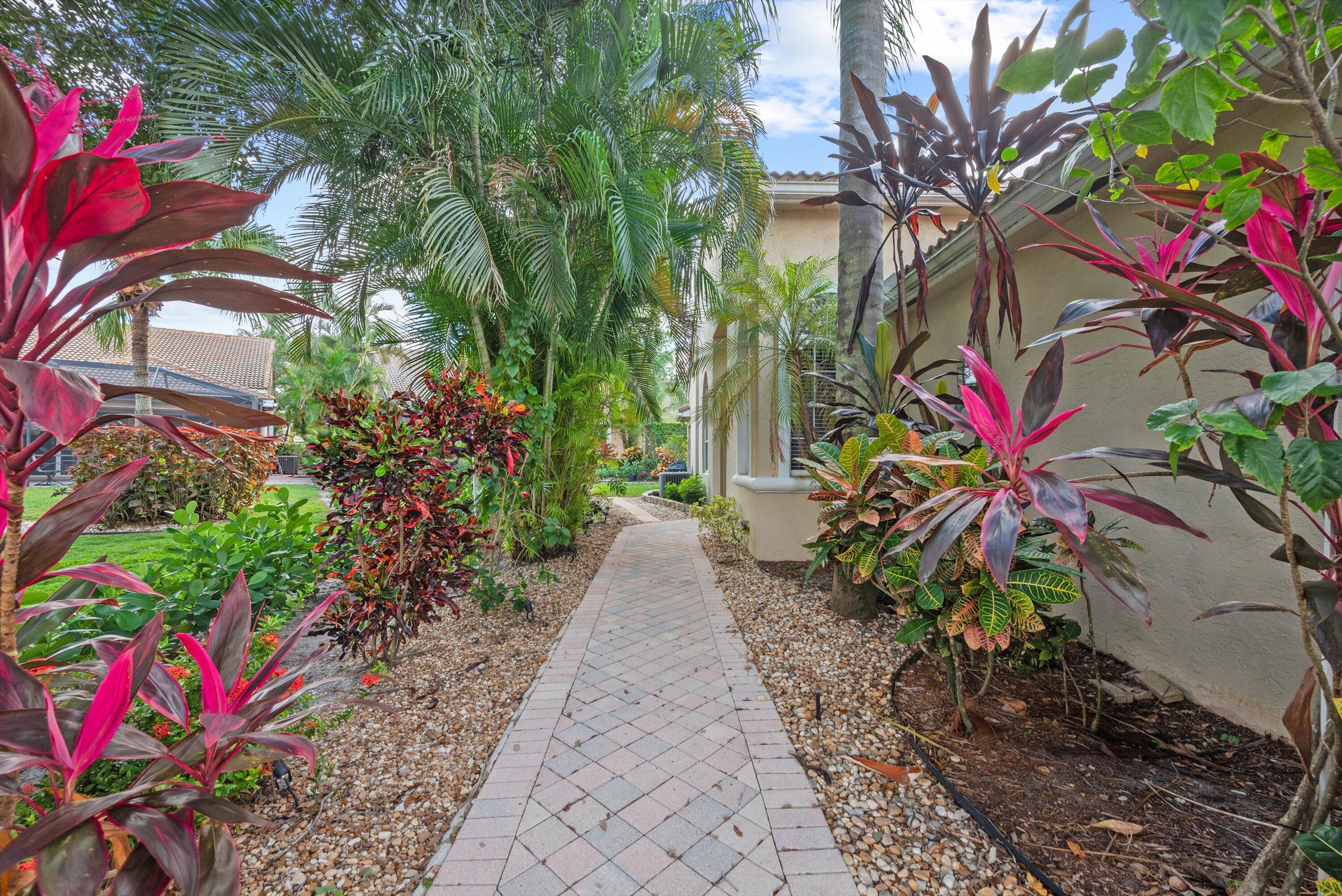 4561 Carlton Golf Drive