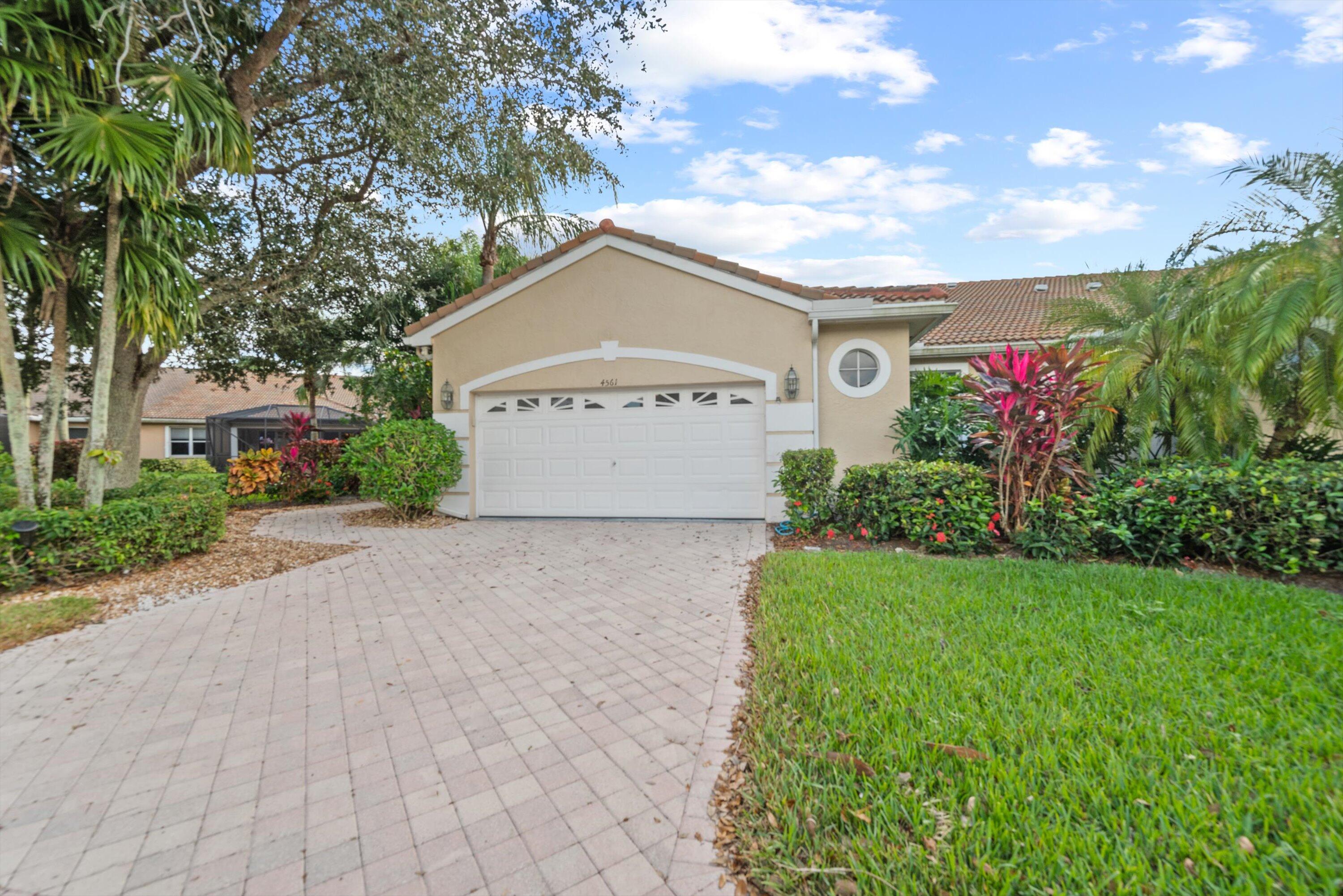 4561 Carlton Golf Drive