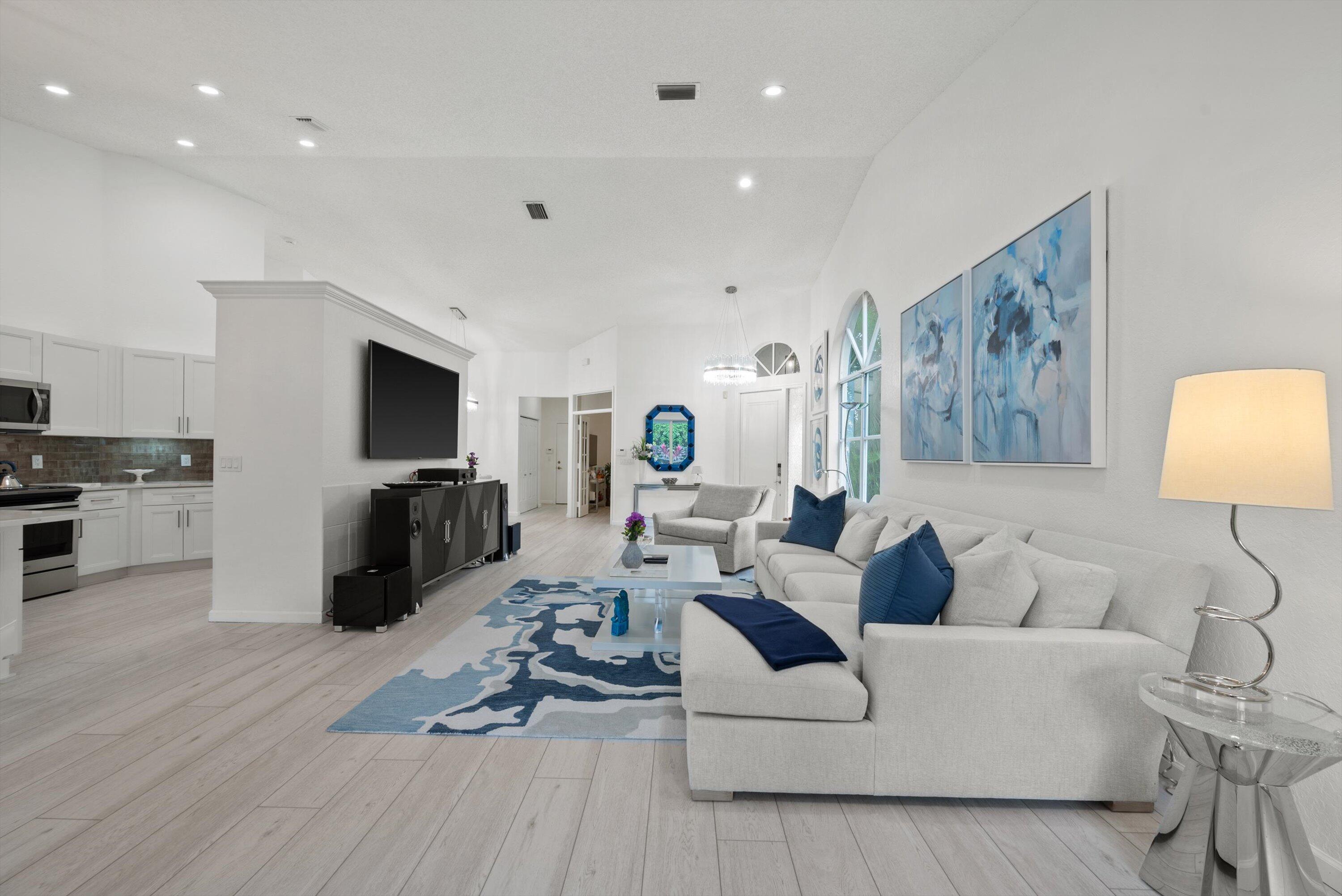 4561 Carlton Golf Drive