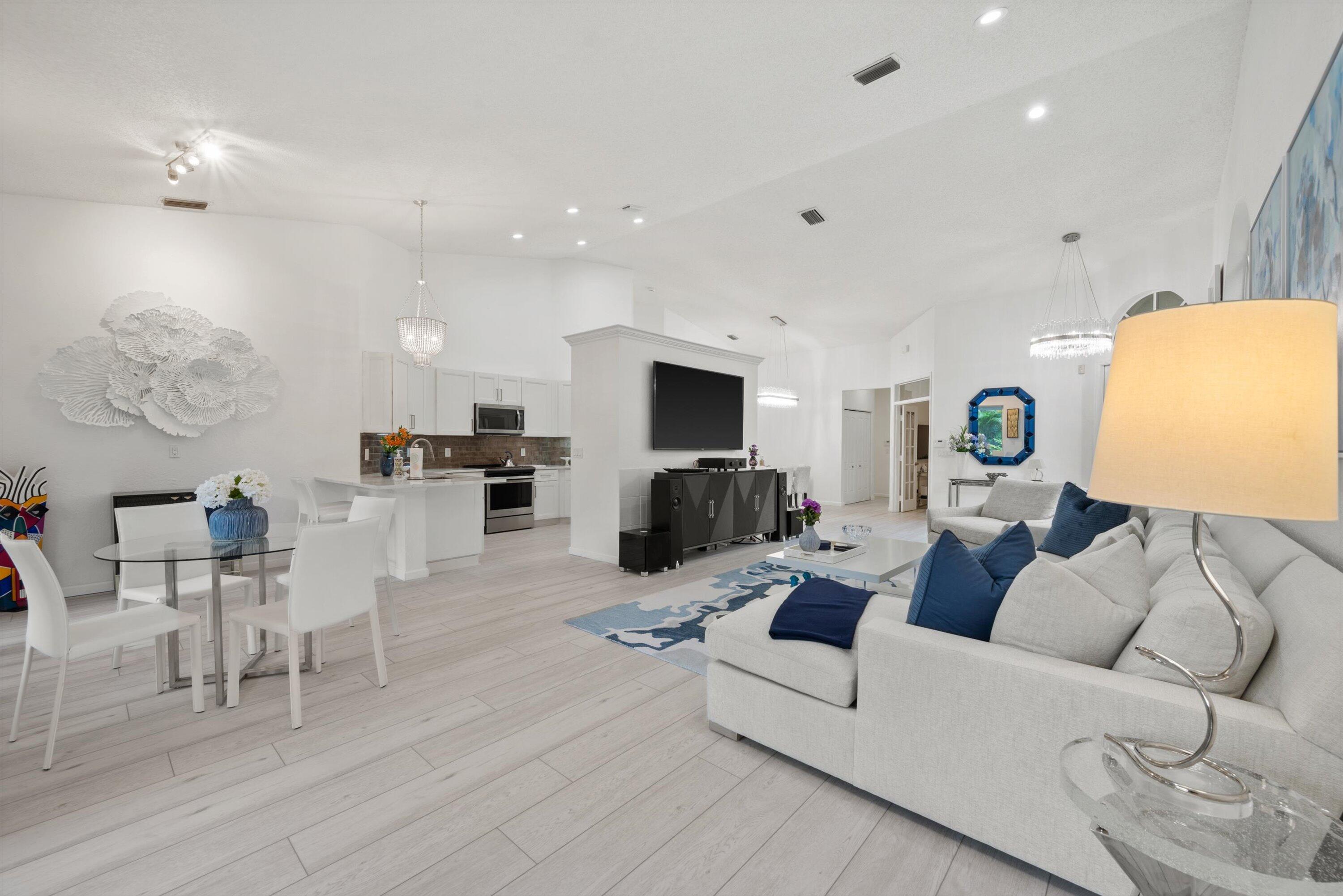 4561 Carlton Golf Drive