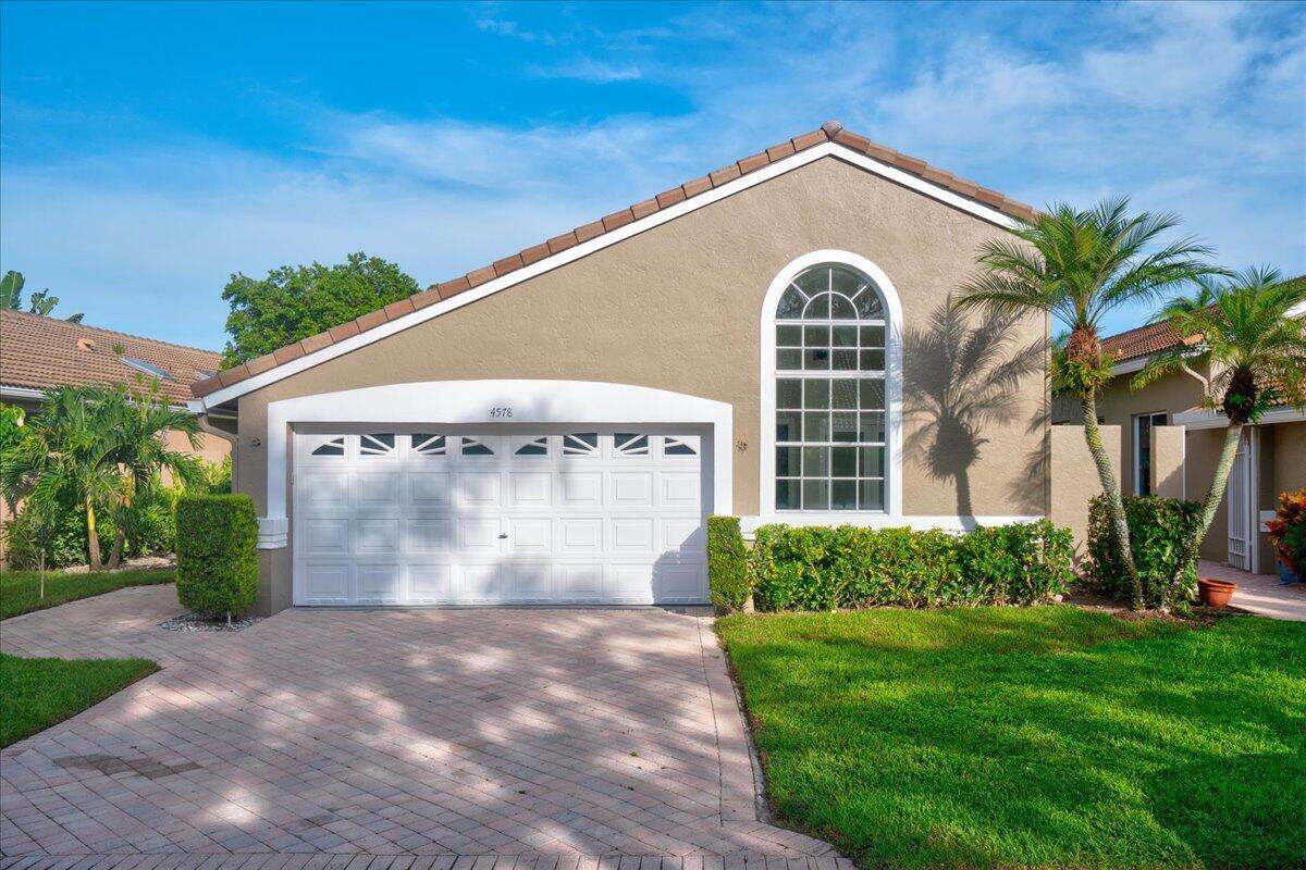4578 Carlton Golf Drive