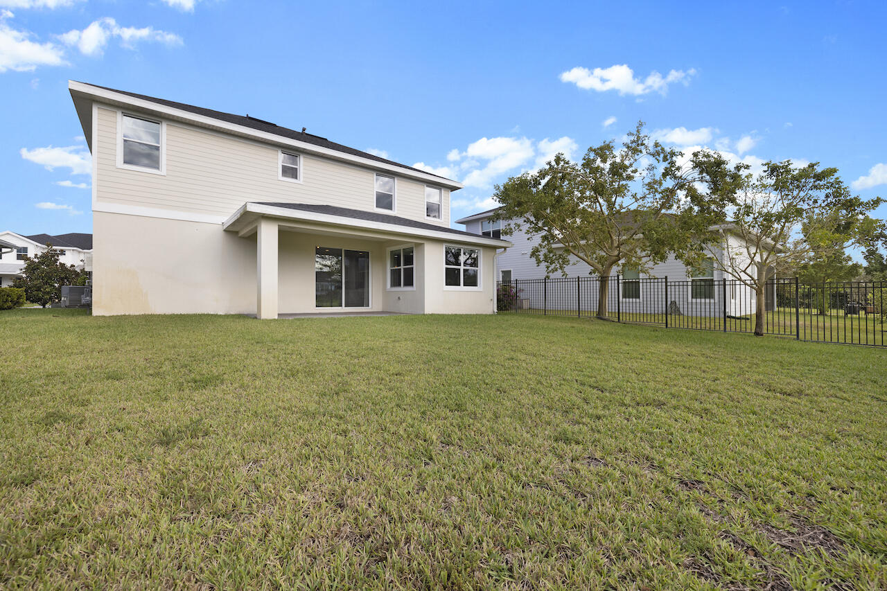 915 Sweetgrass Street
