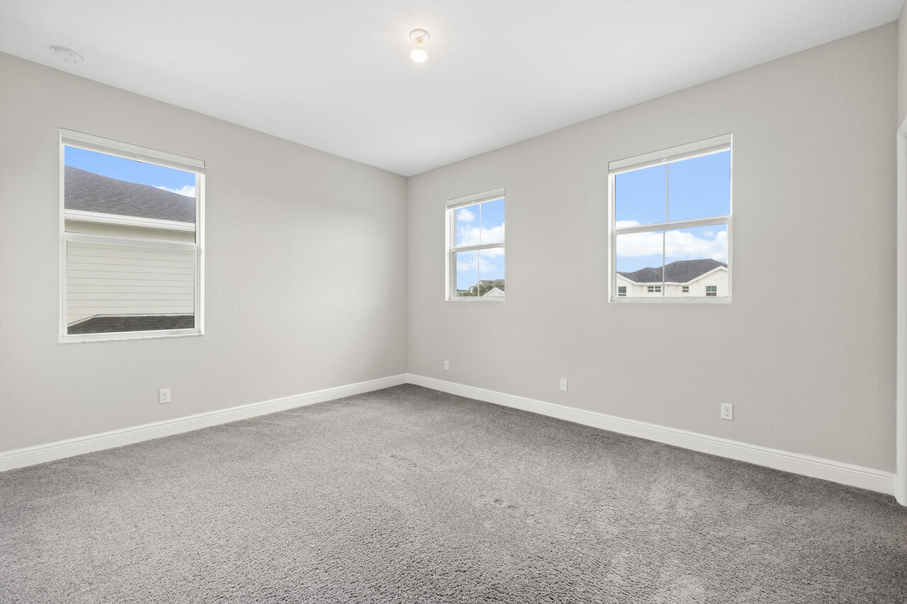 915 Sweetgrass Street