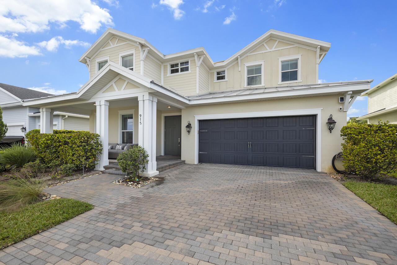 915 Sweetgrass Street