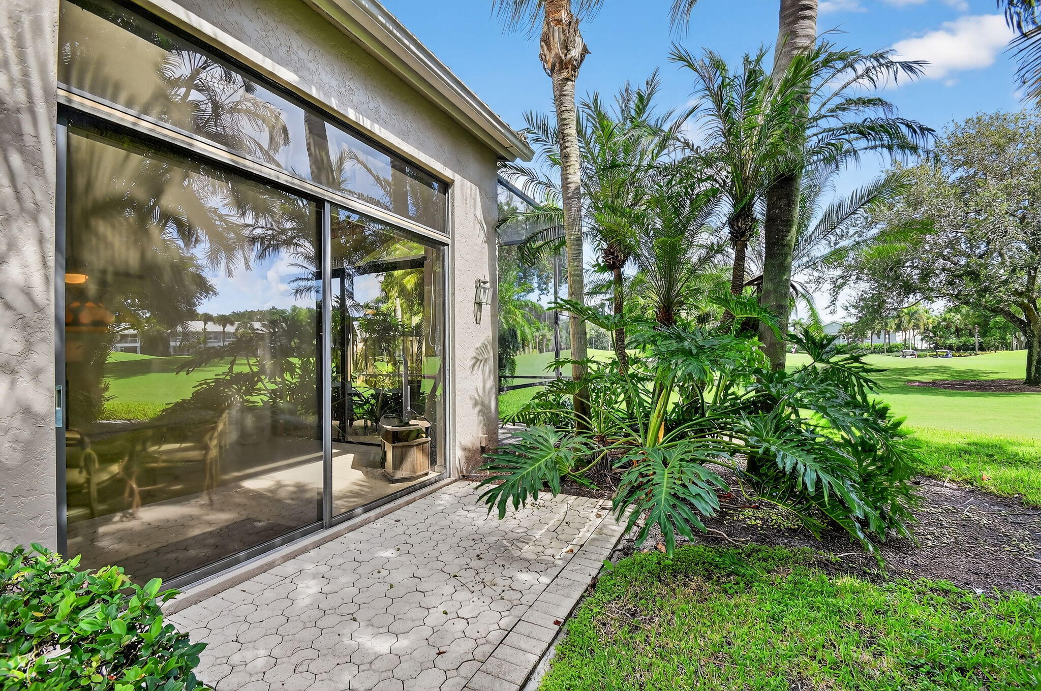4553 Barclay Fair Way