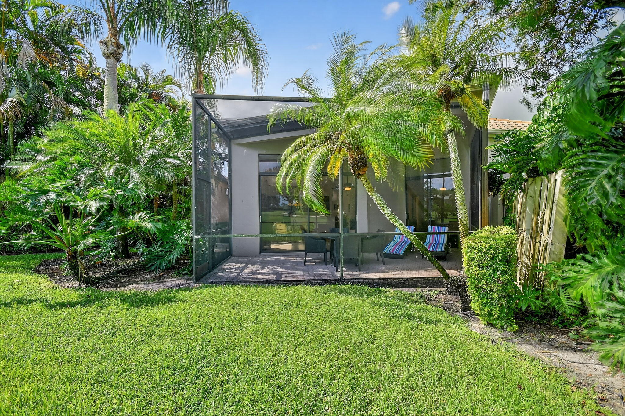 4553 Barclay Fair Way