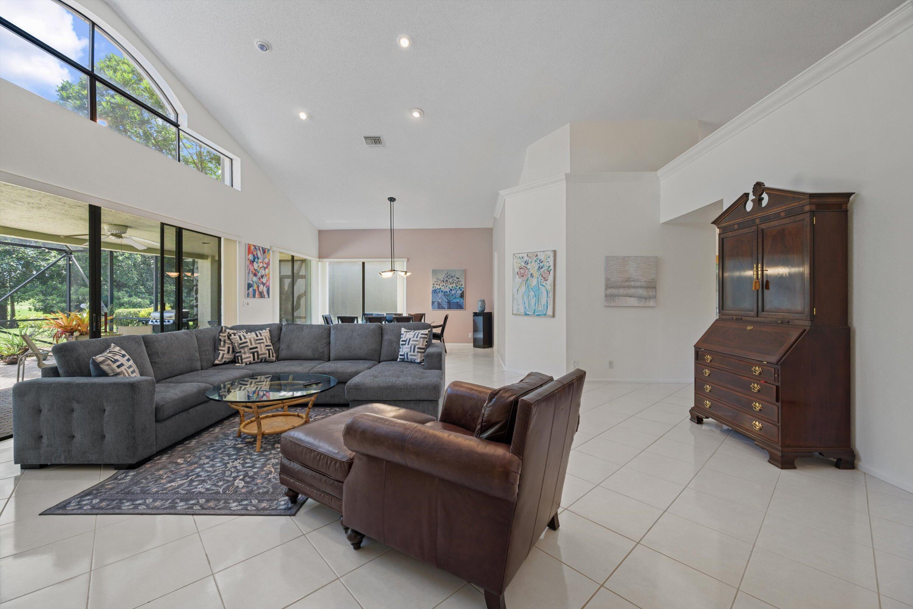 10174 Dover Carriage Lane