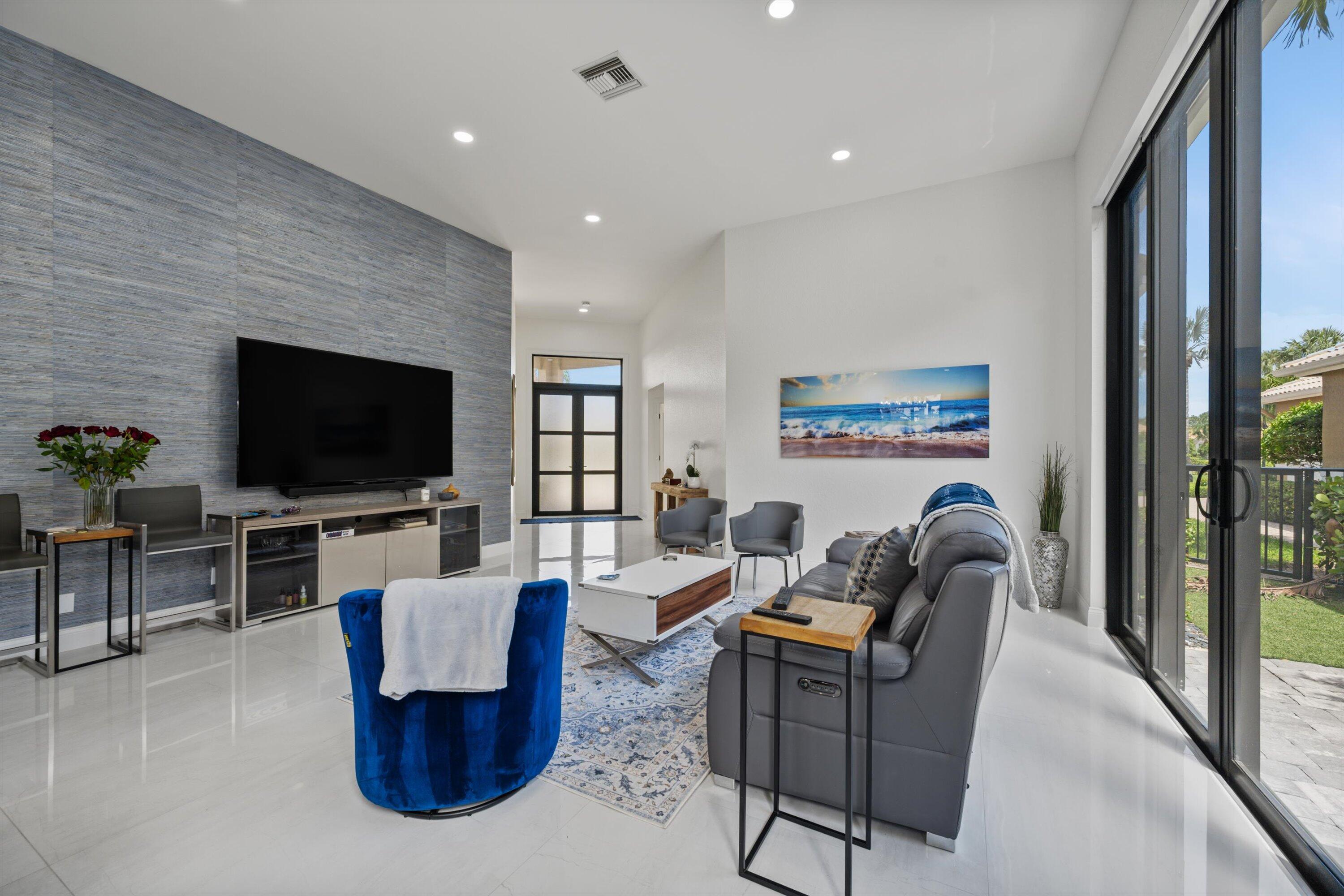 4413 Barclay Fair Way