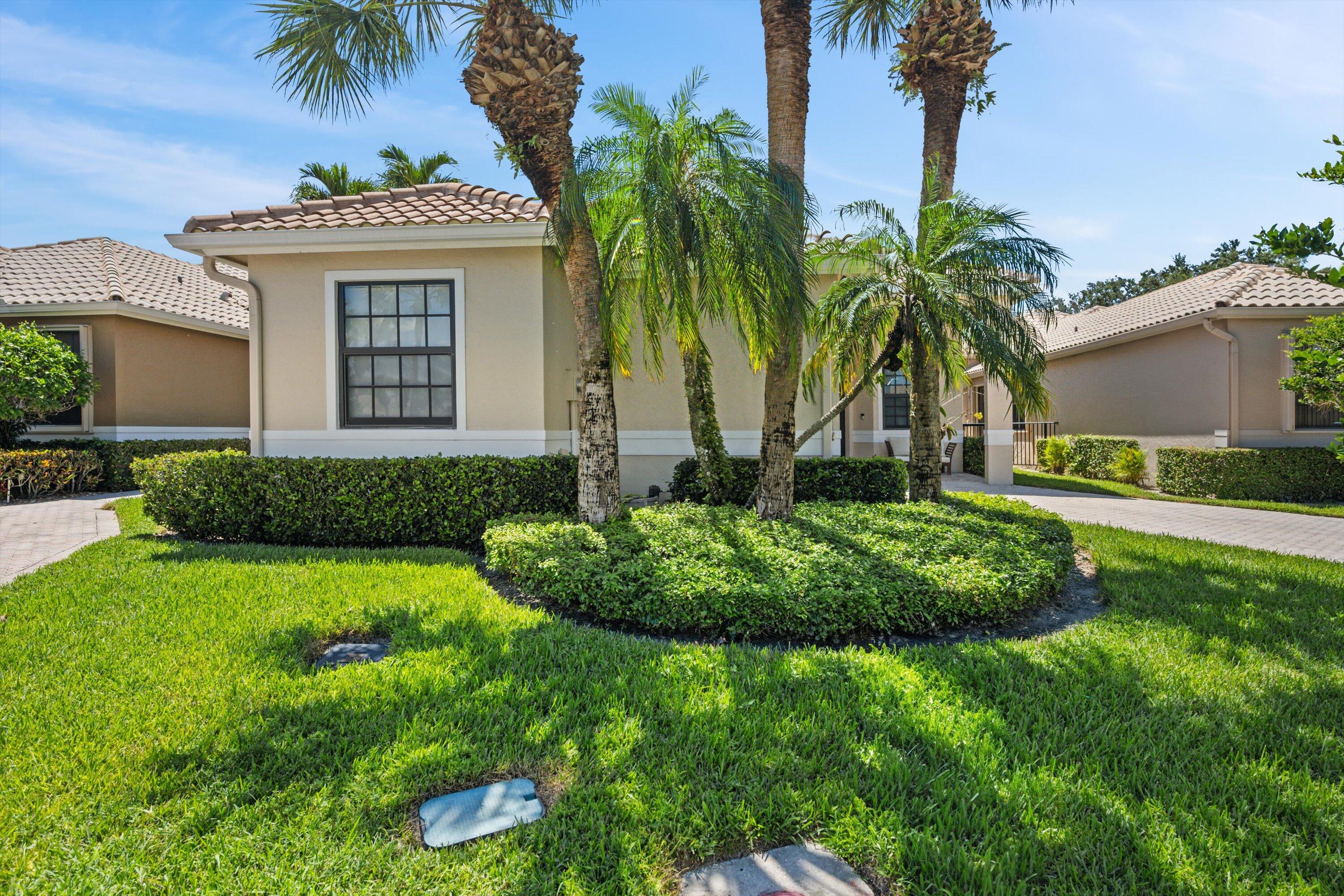 4413 Barclay Fair Way