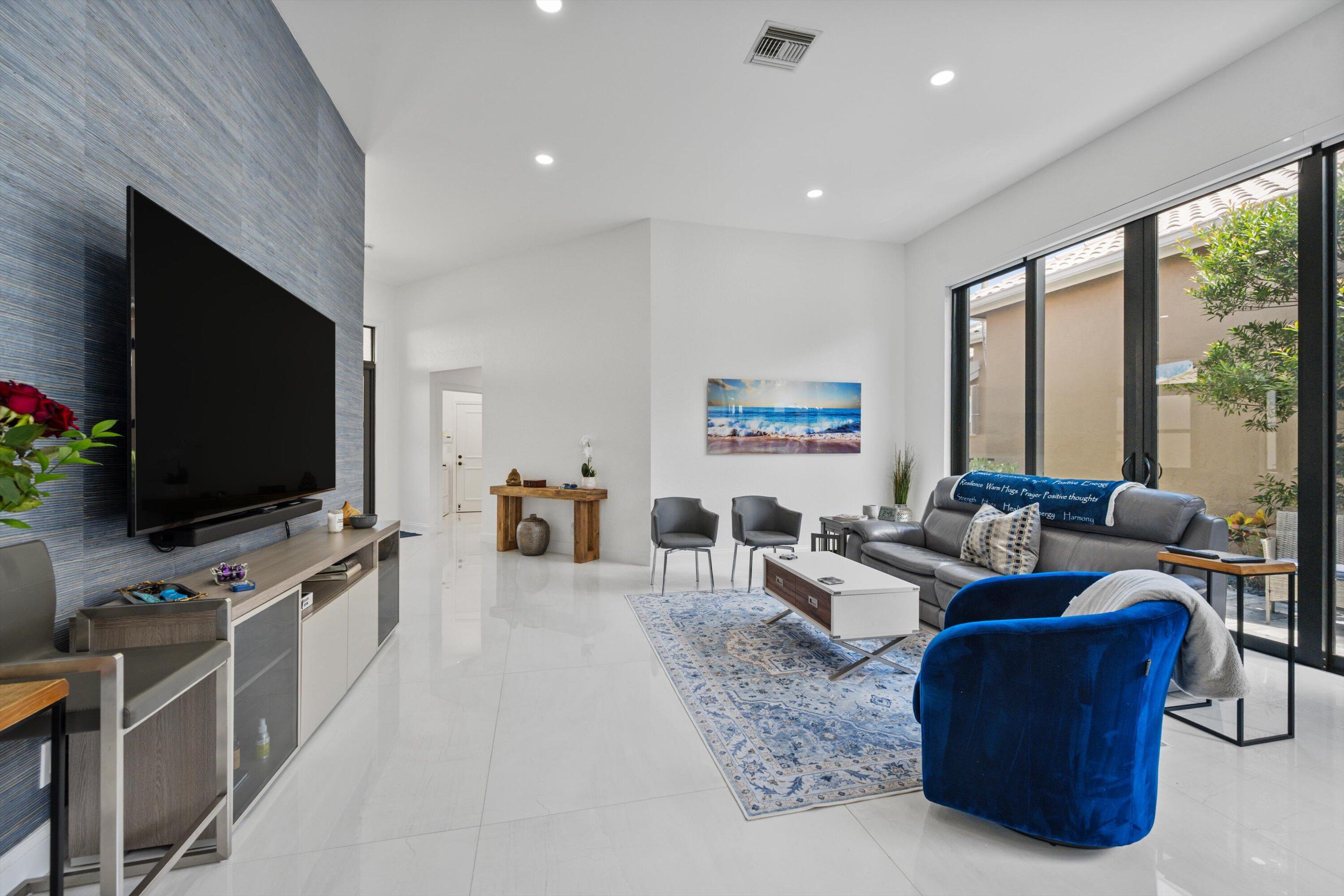 4413 Barclay Fair Way