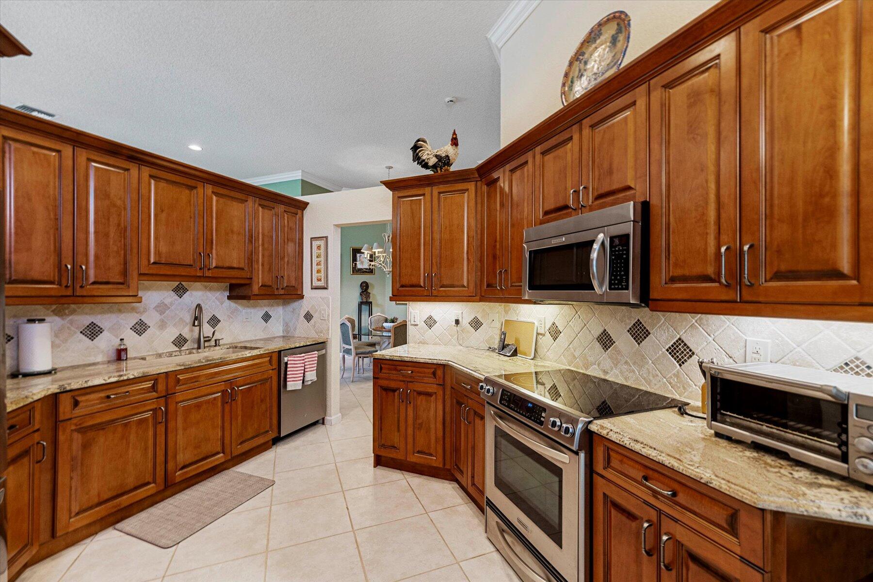 4663 Carlton Golf Drive