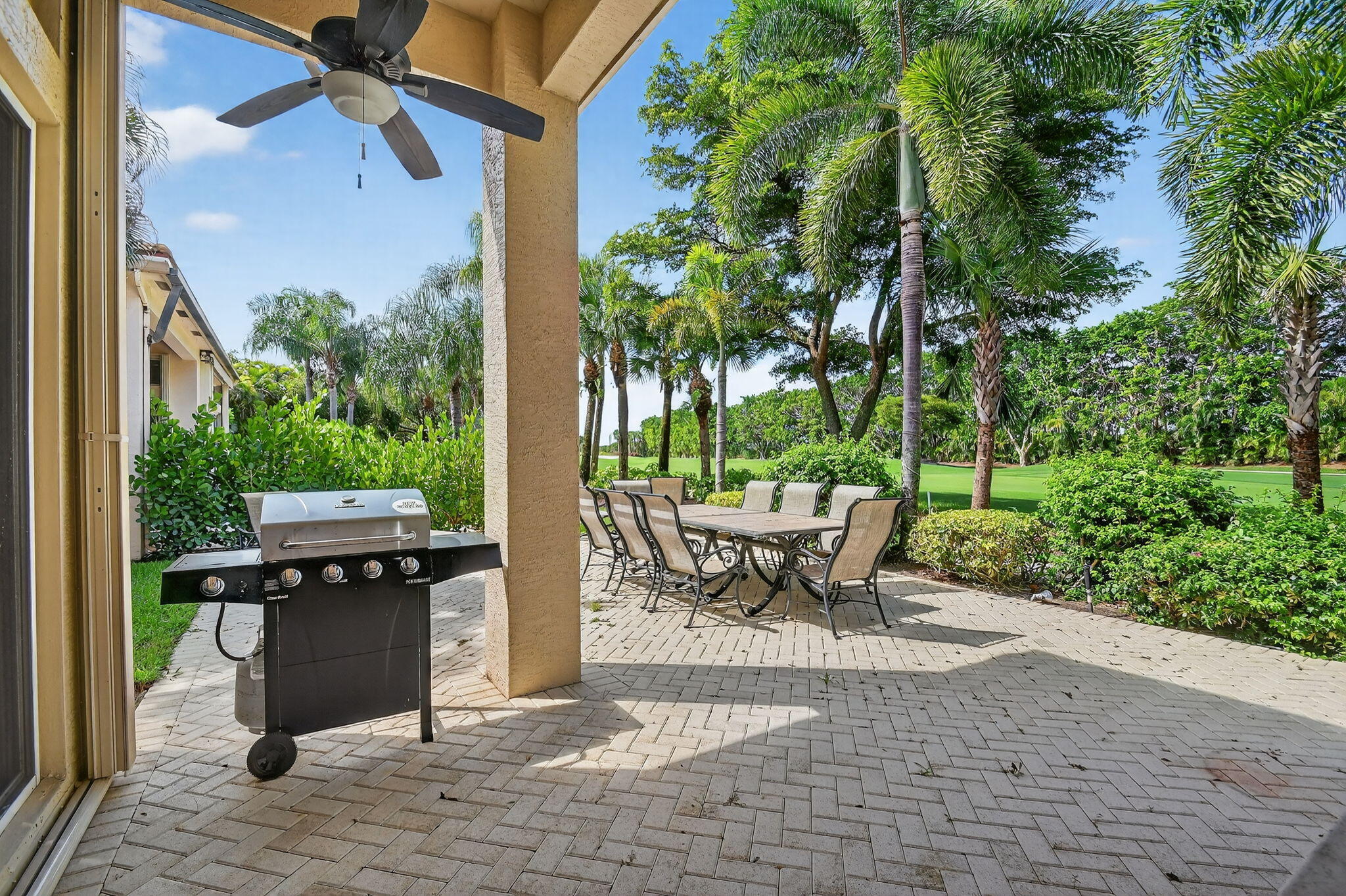 4233 Imperial Club Lane