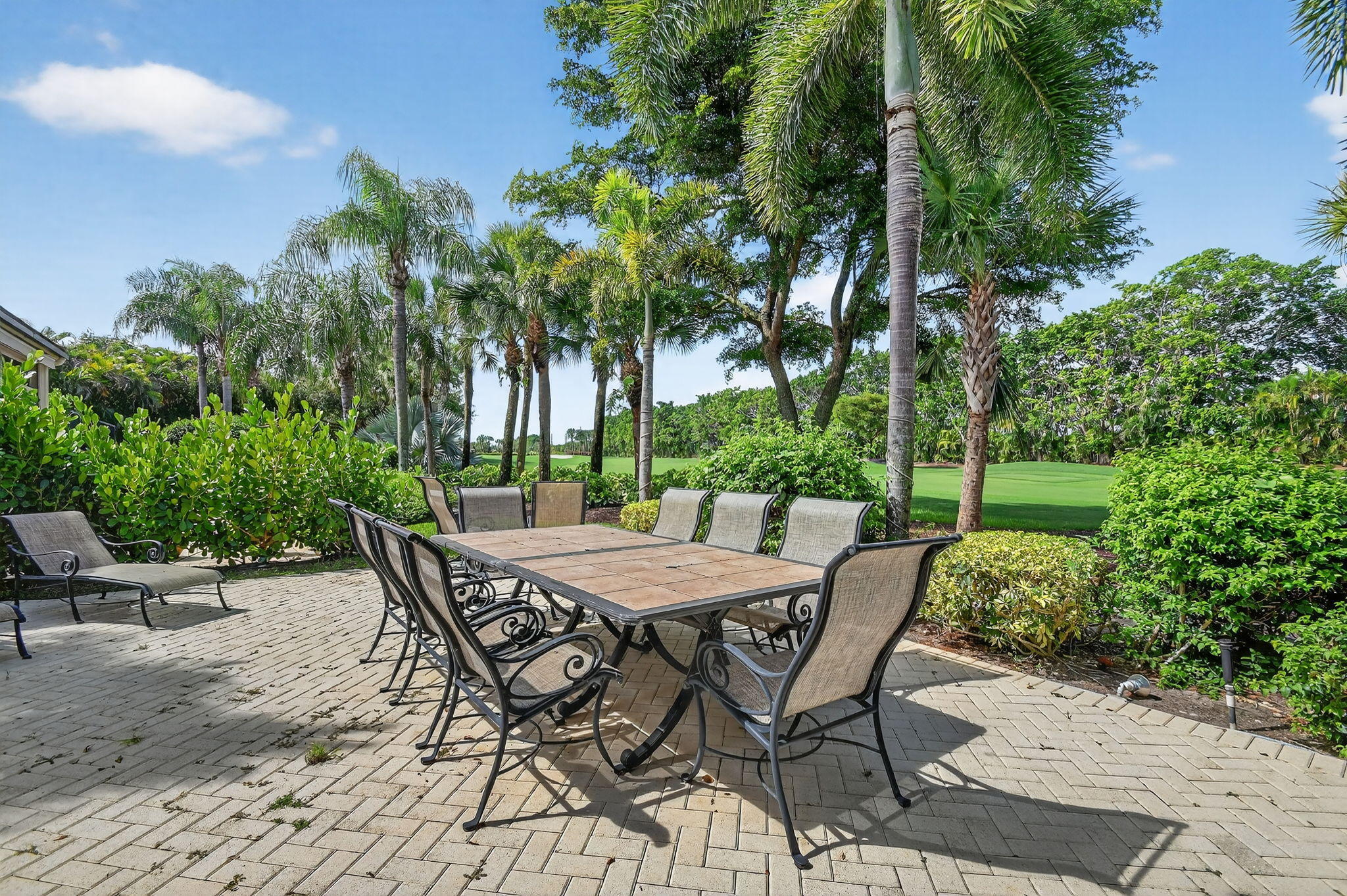 4233 Imperial Club Lane