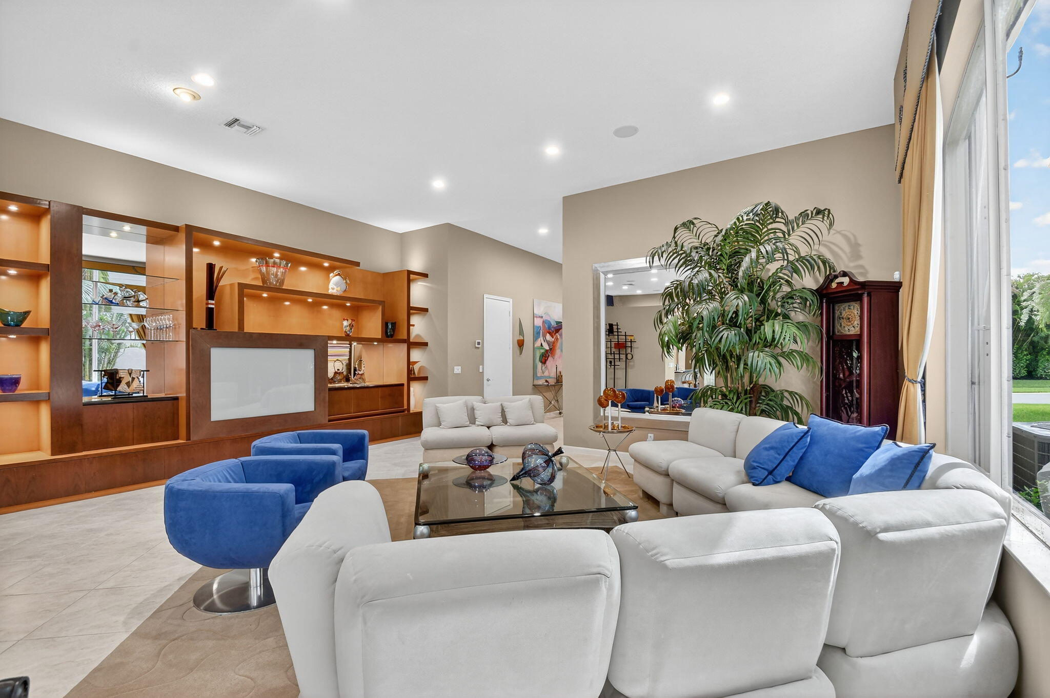 4233 Imperial Club Lane