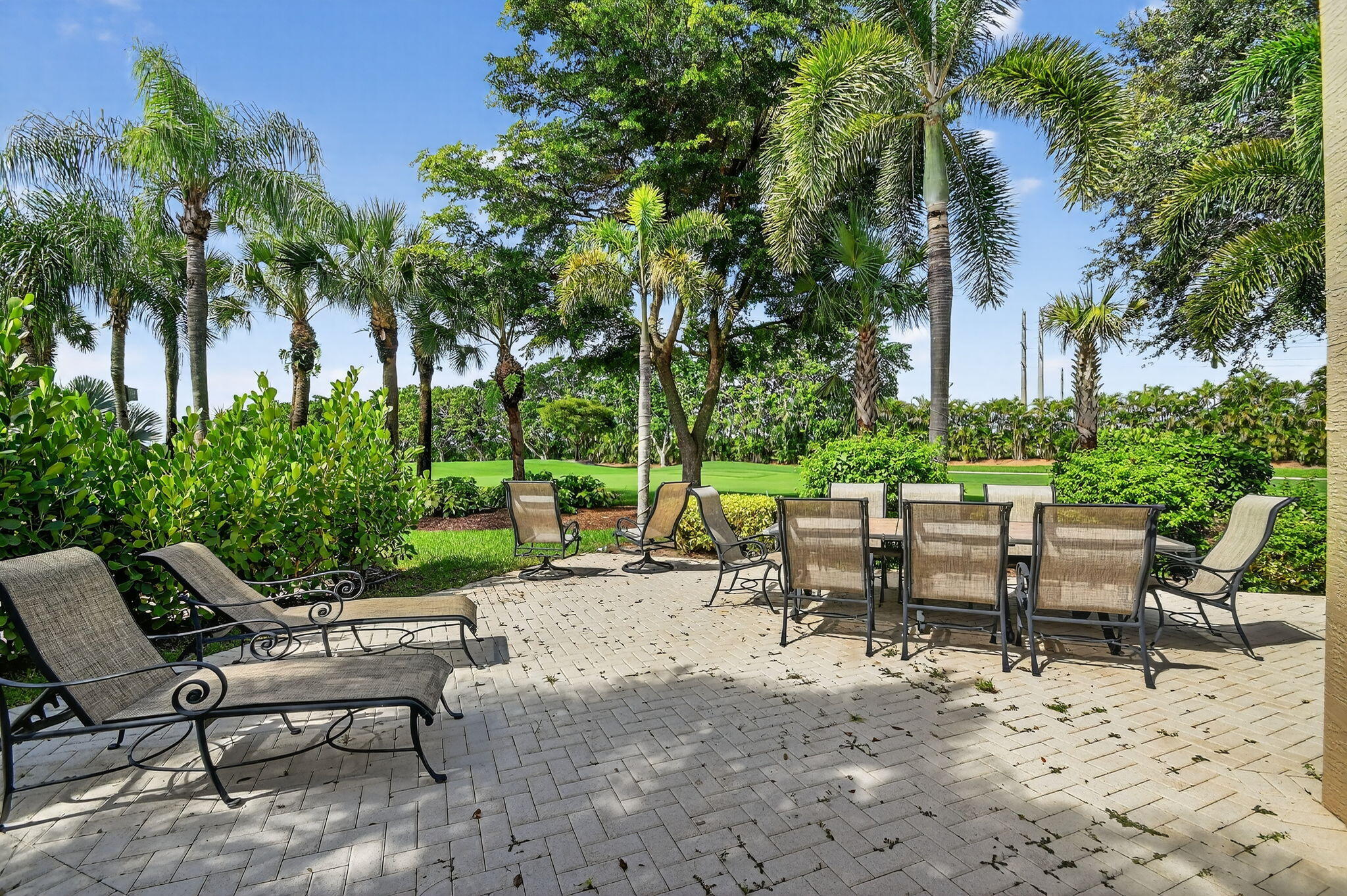 4233 Imperial Club Lane