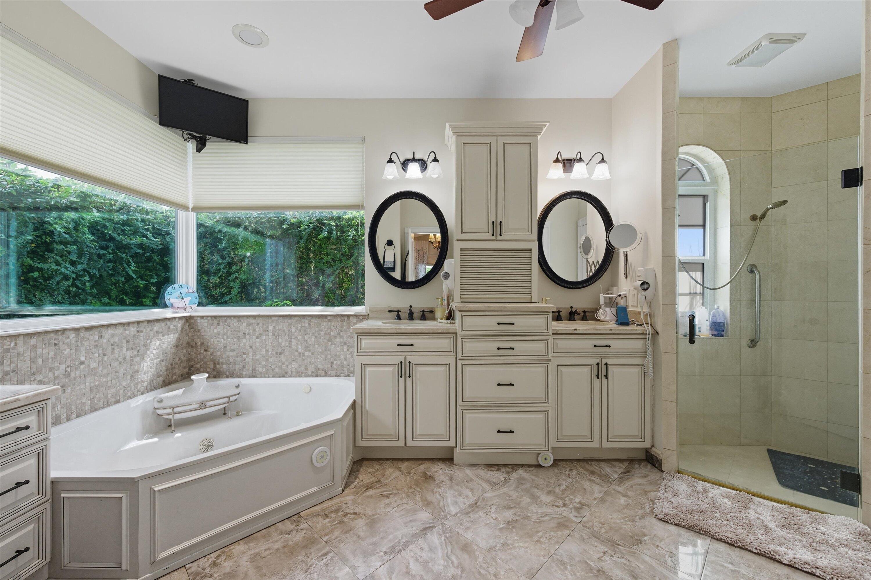 4828 Exeter Estate Lane