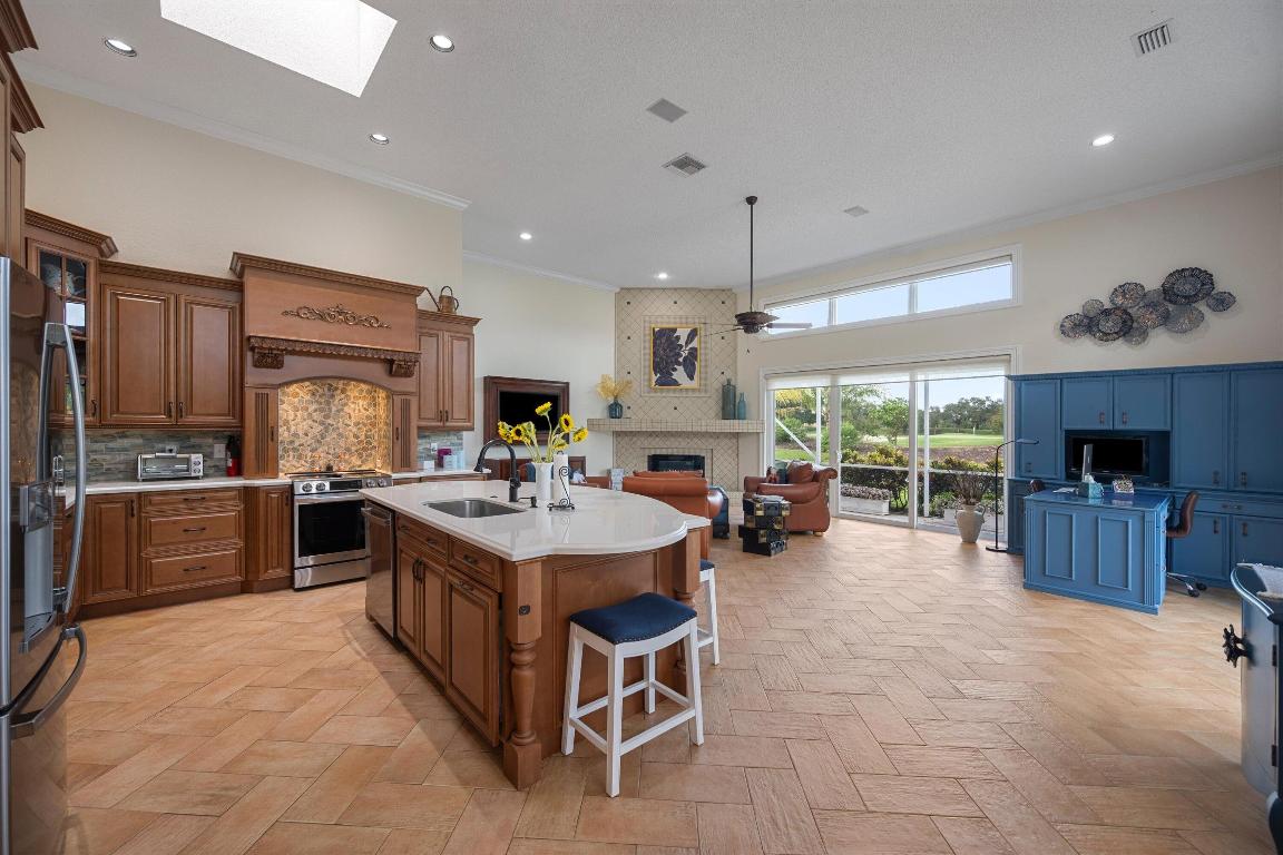 4828 Exeter Estate Lane