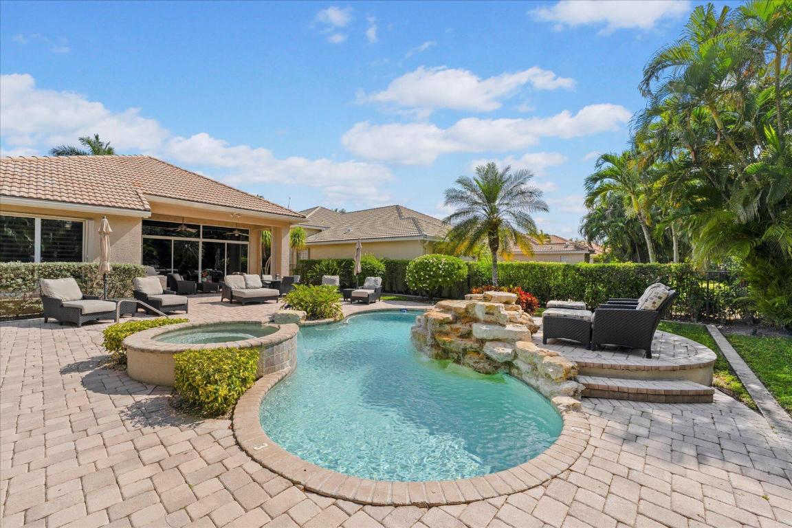 10736 Northgreen Drive