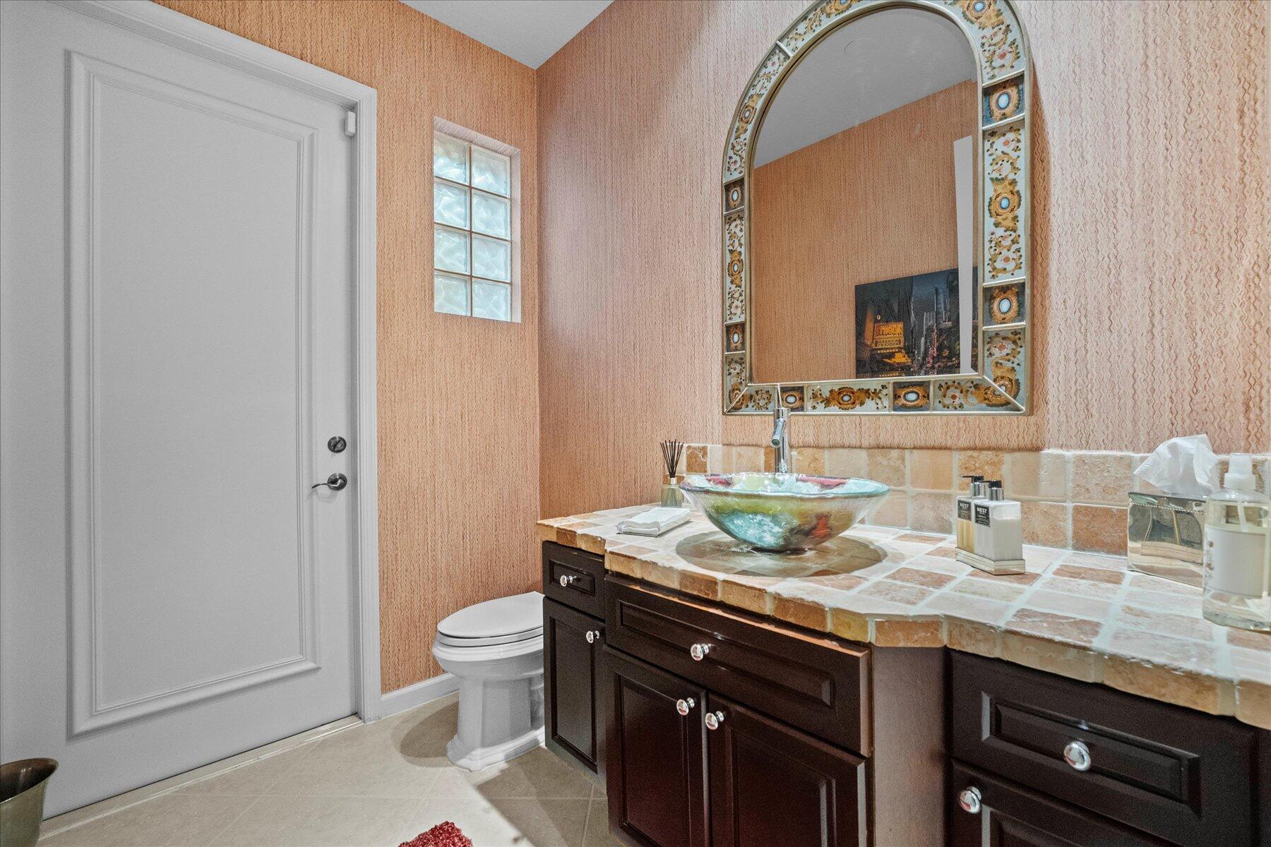 10736 Northgreen Drive