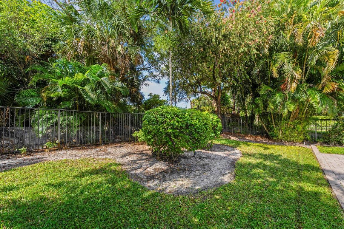 10736 Northgreen Drive