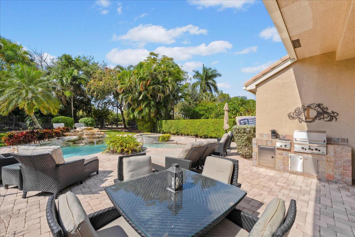 10736 Northgreen Drive