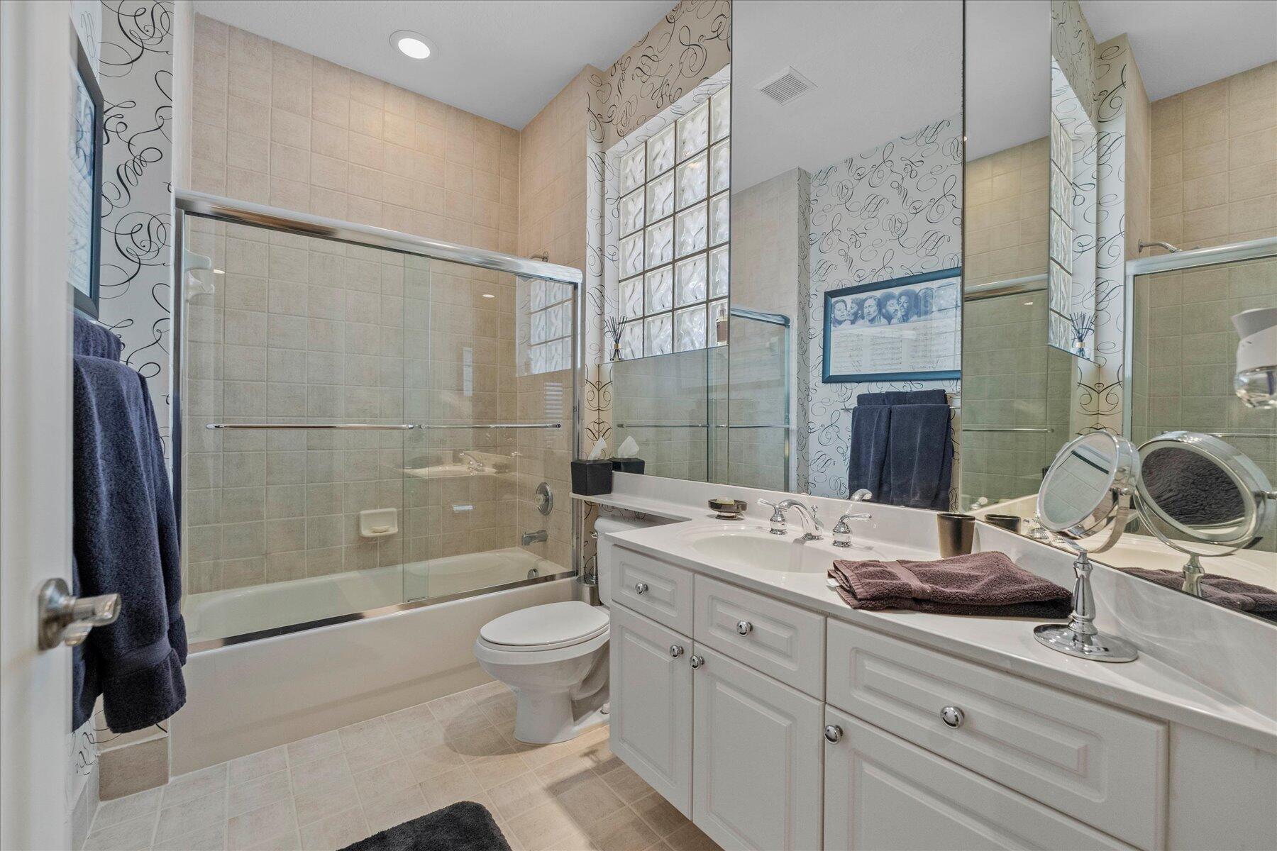 10736 Northgreen Drive