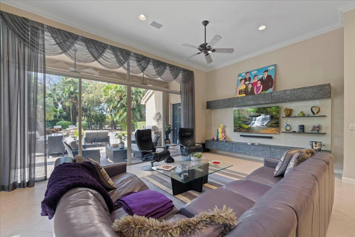 10736 Northgreen Drive