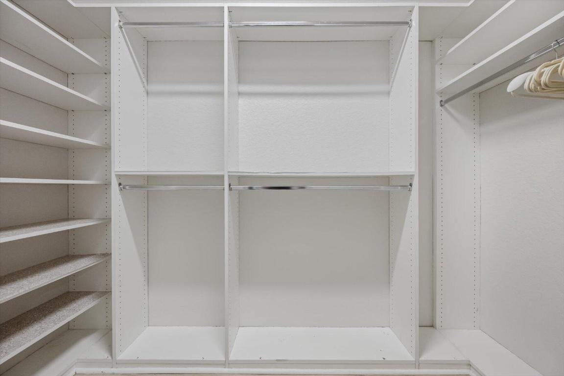 10870 Royal Devon Way