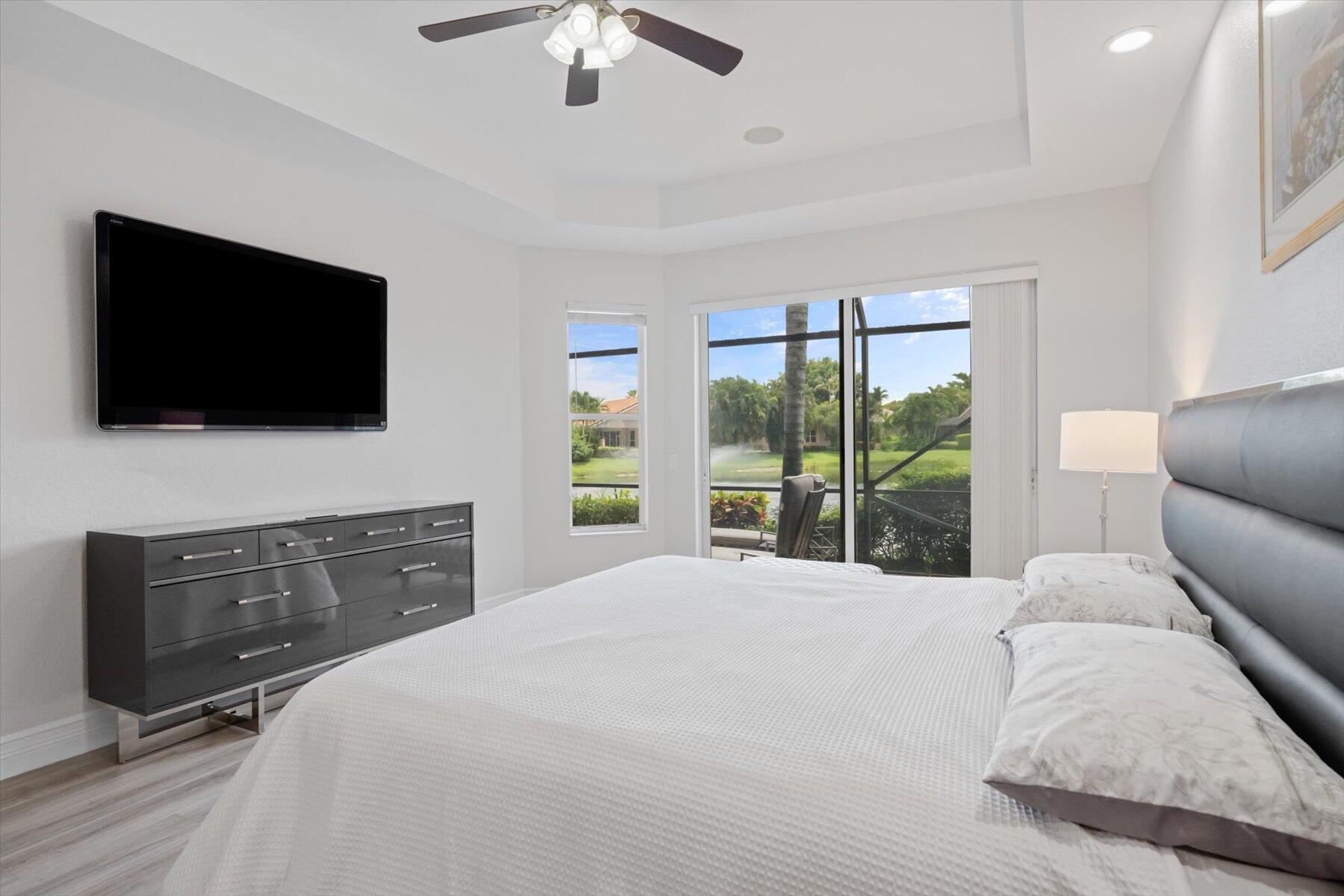 10870 Royal Devon Way