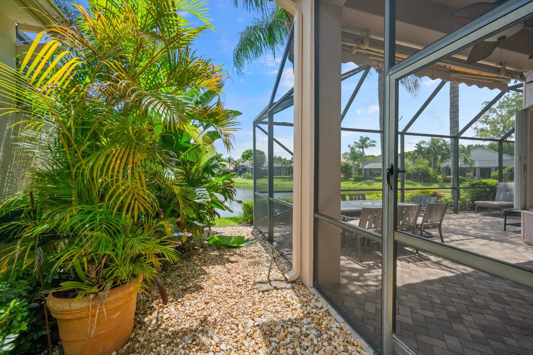 10870 Royal Devon Way