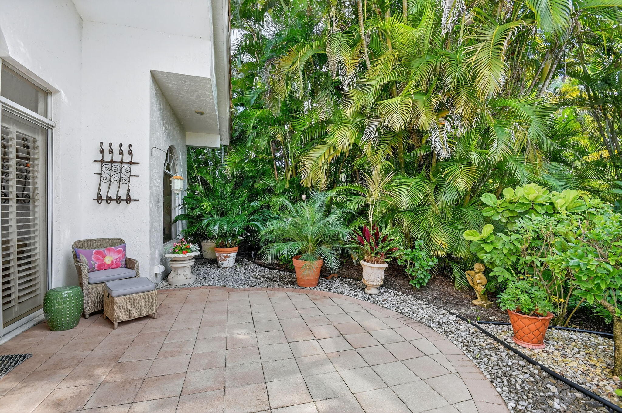 10646 Greenbriar Villa Drive