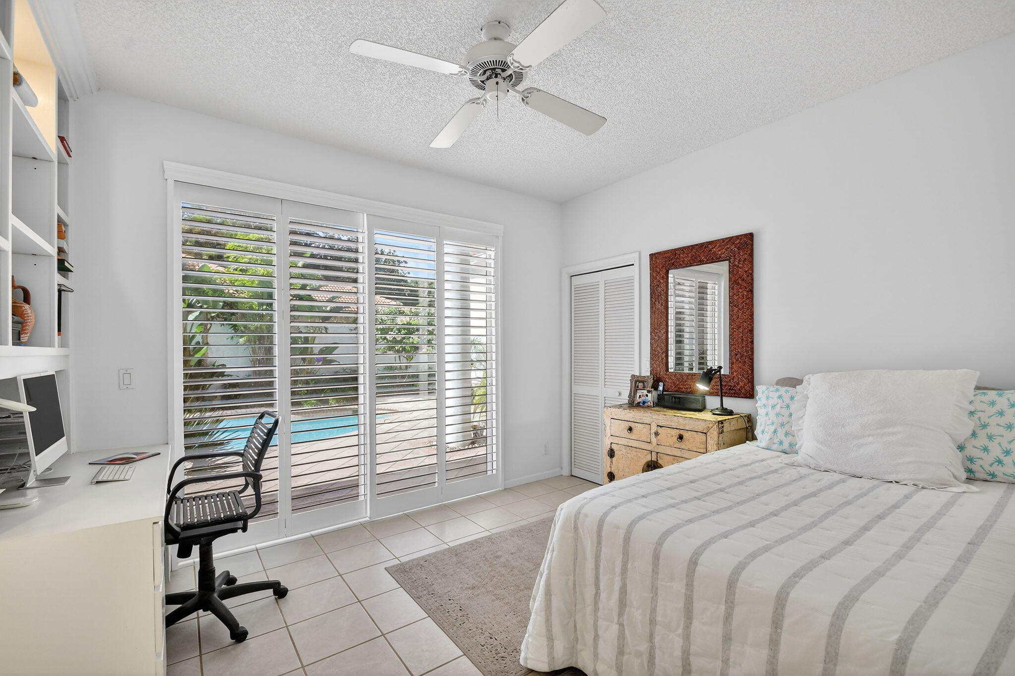 10646 Greenbriar Villa Drive