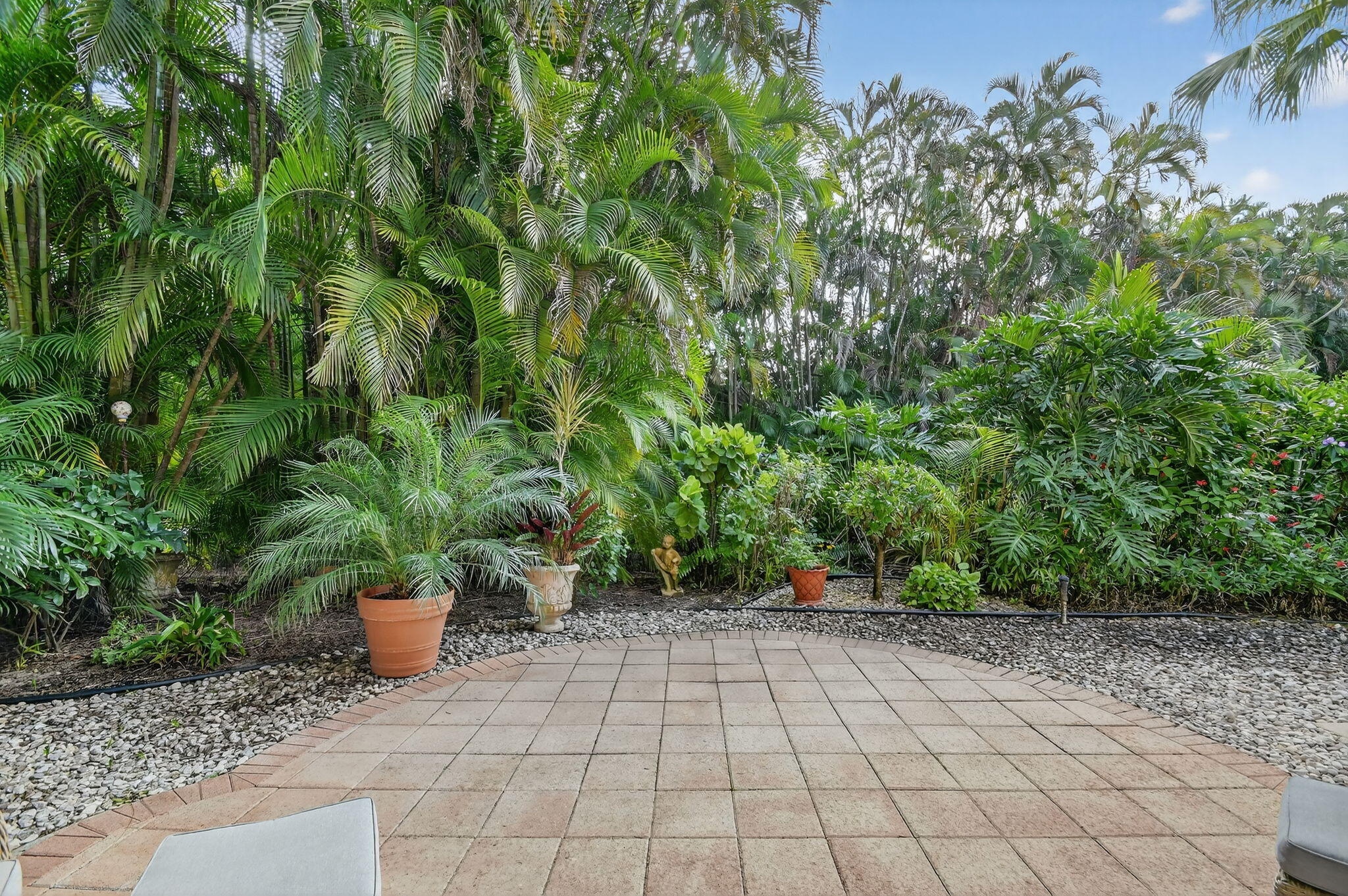 10646 Greenbriar Villa Drive