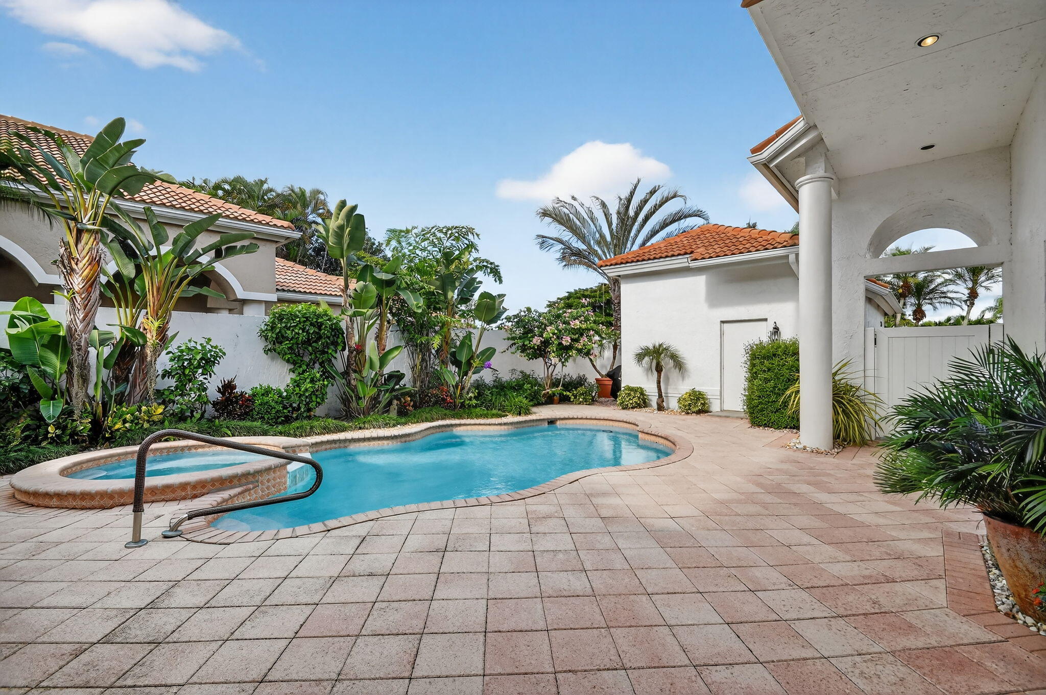 10646 Greenbriar Villa Drive