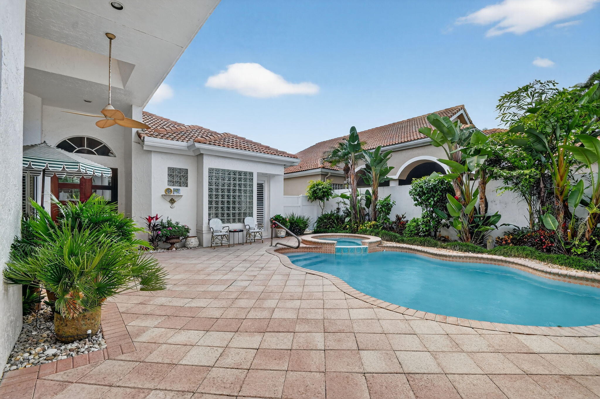 10646 Greenbriar Villa Drive