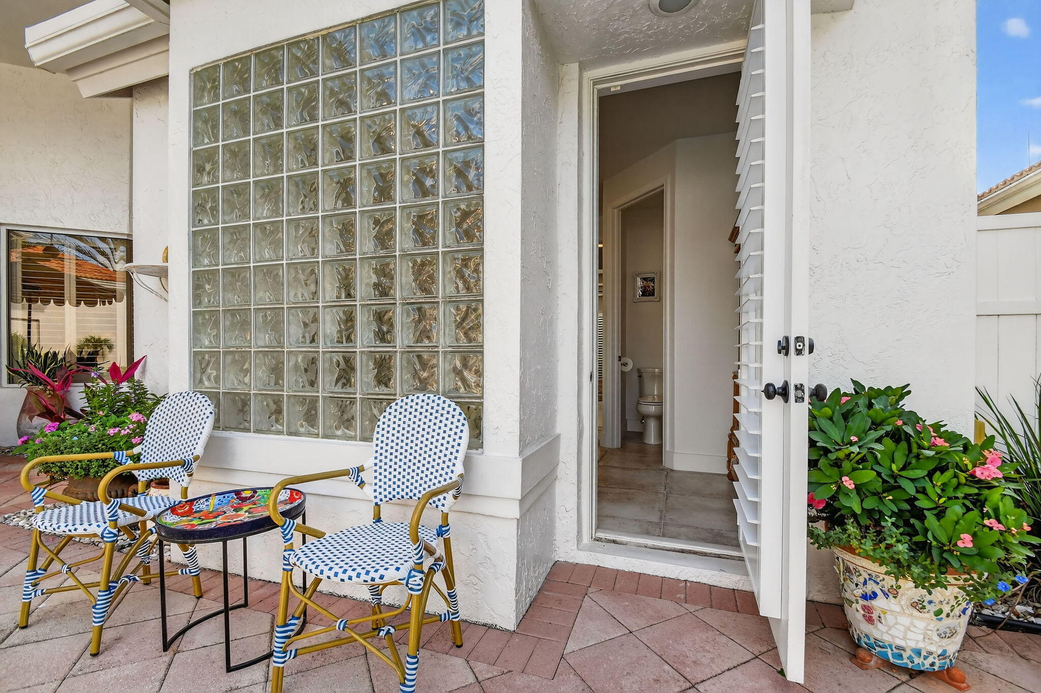 10646 Greenbriar Villa Drive