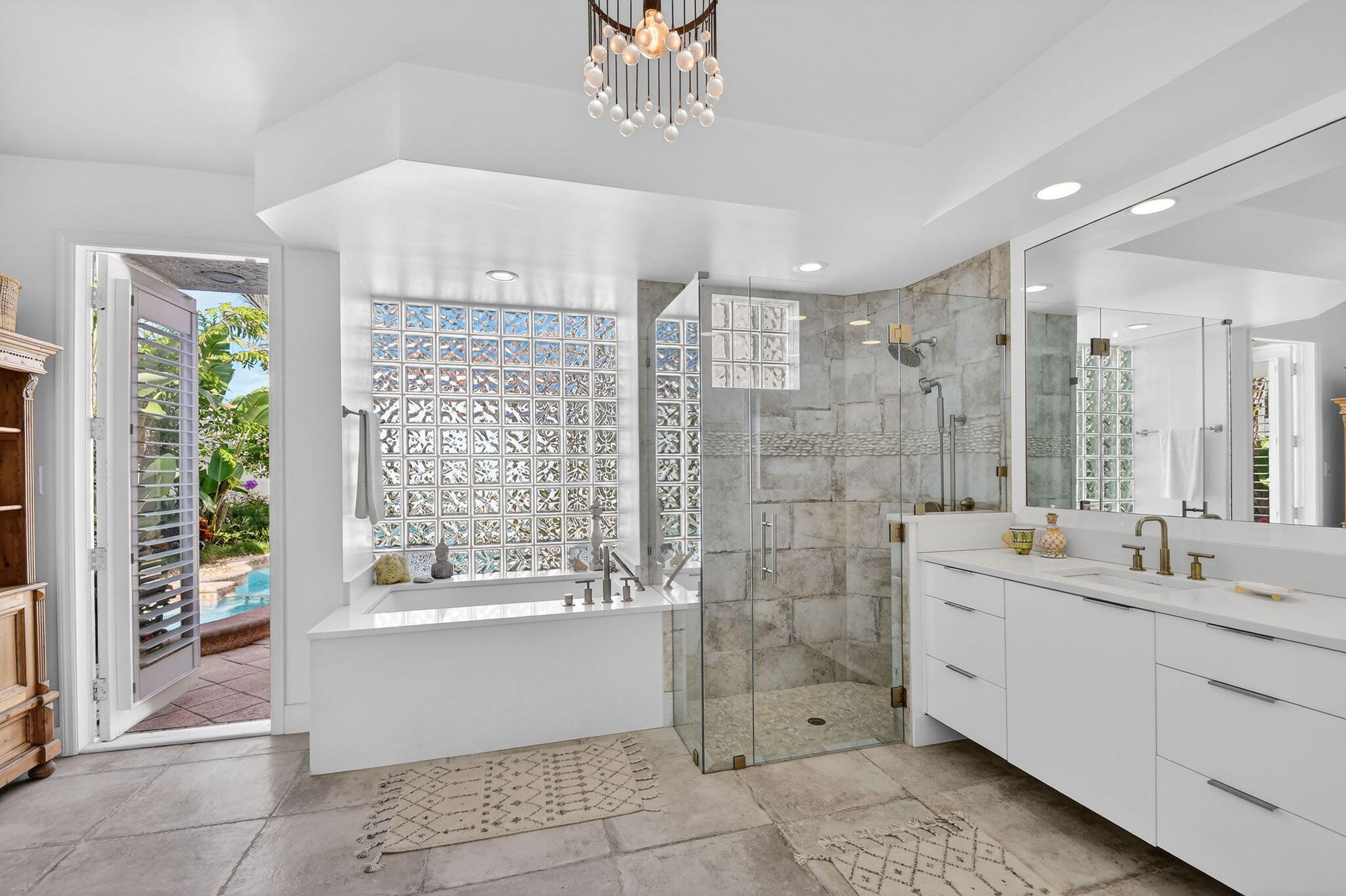 10646 Greenbriar Villa Drive