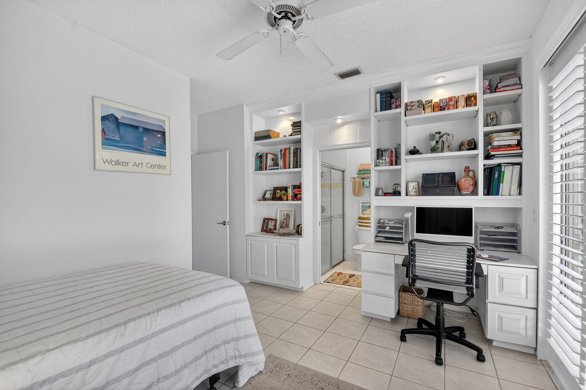 10646 Greenbriar Villa Drive