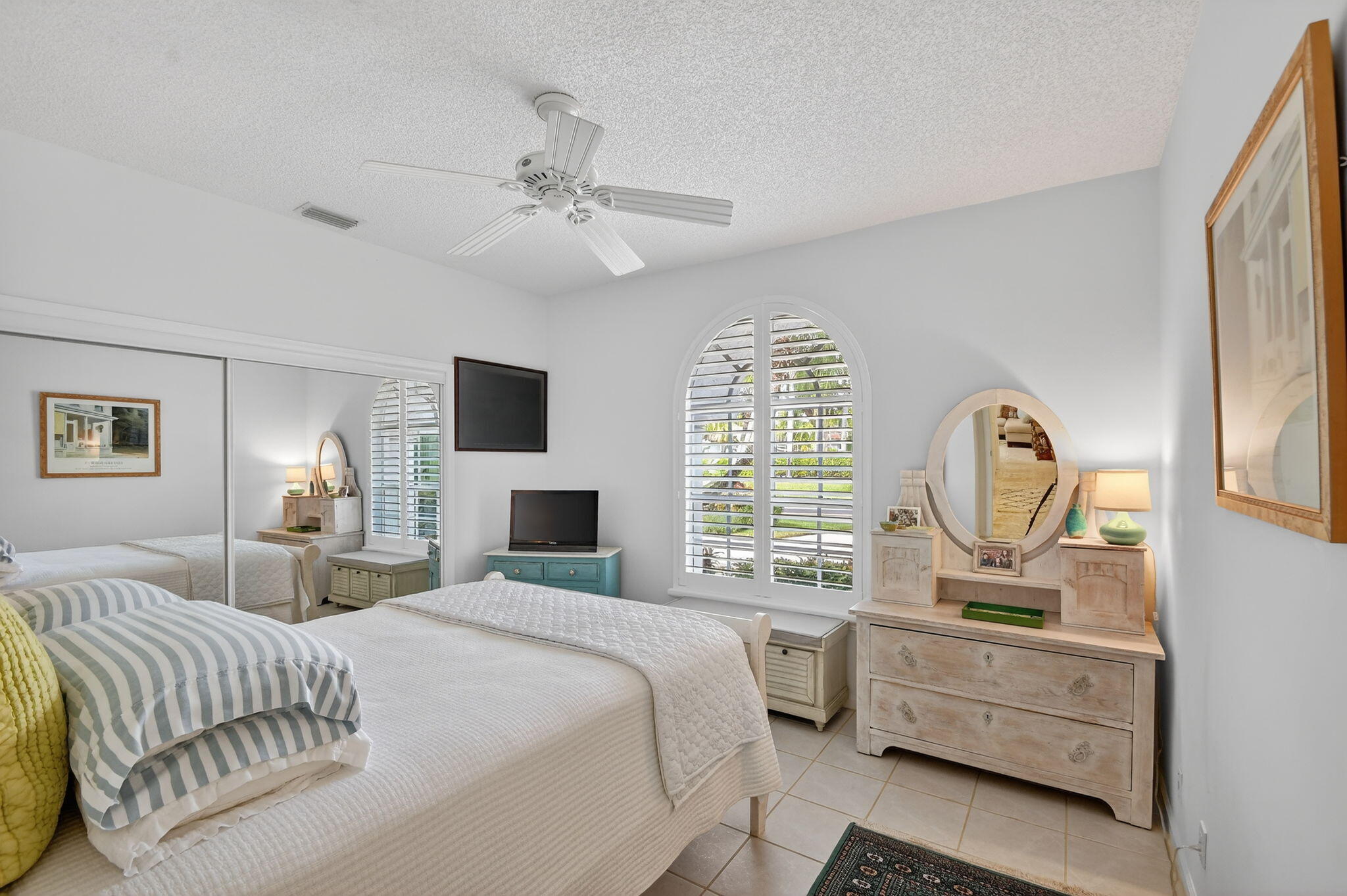 10646 Greenbriar Villa Drive