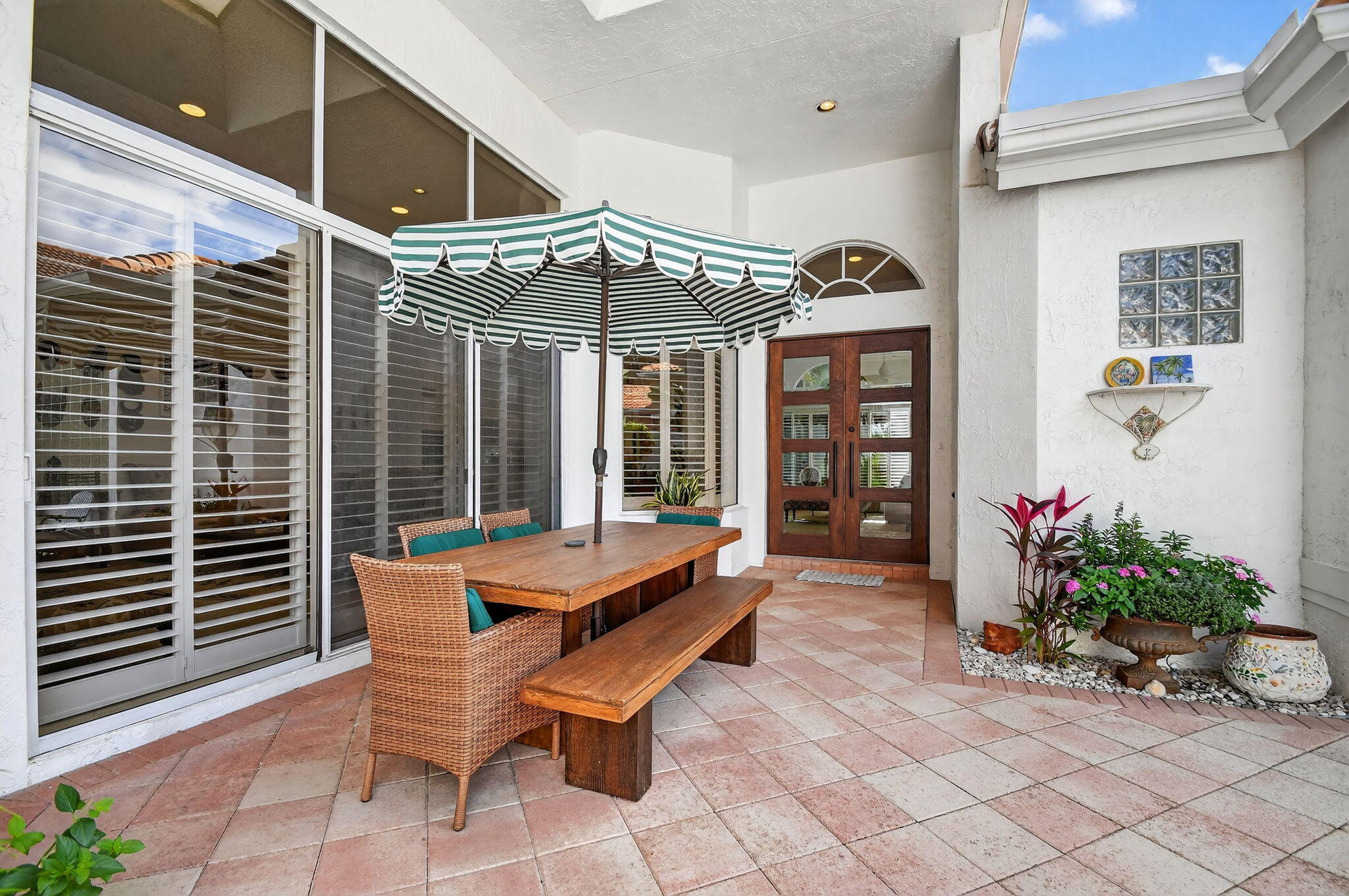 10646 Greenbriar Villa Drive