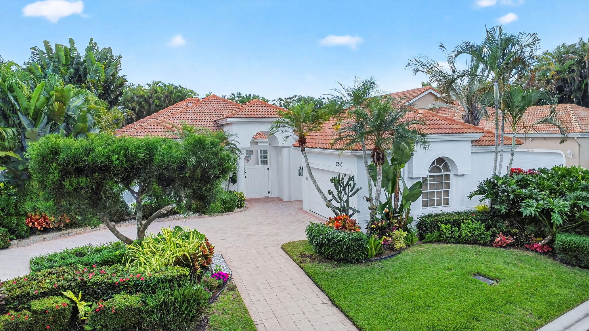 10646 Greenbriar Villa Drive