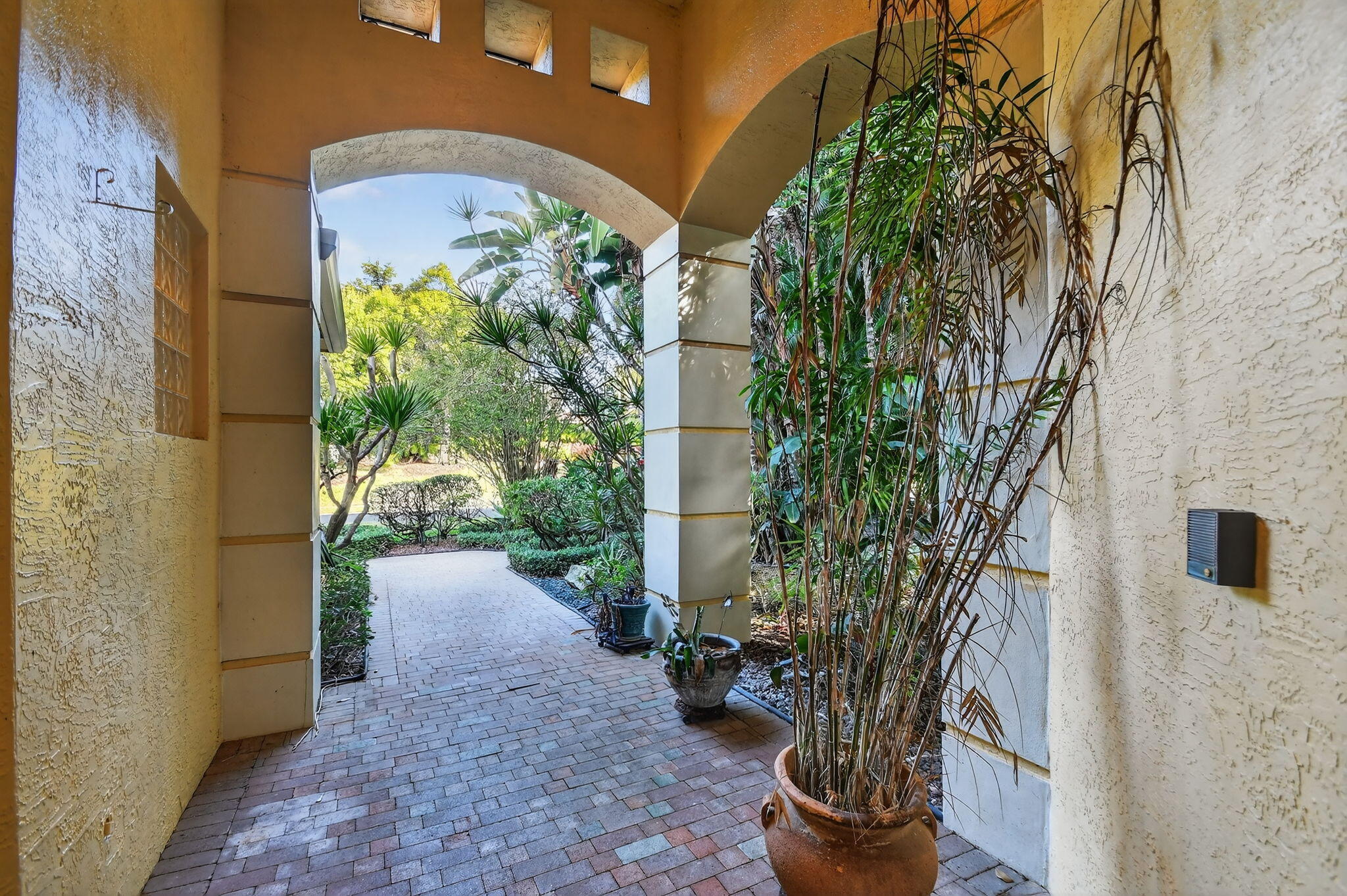 10616 Northgreen Drive