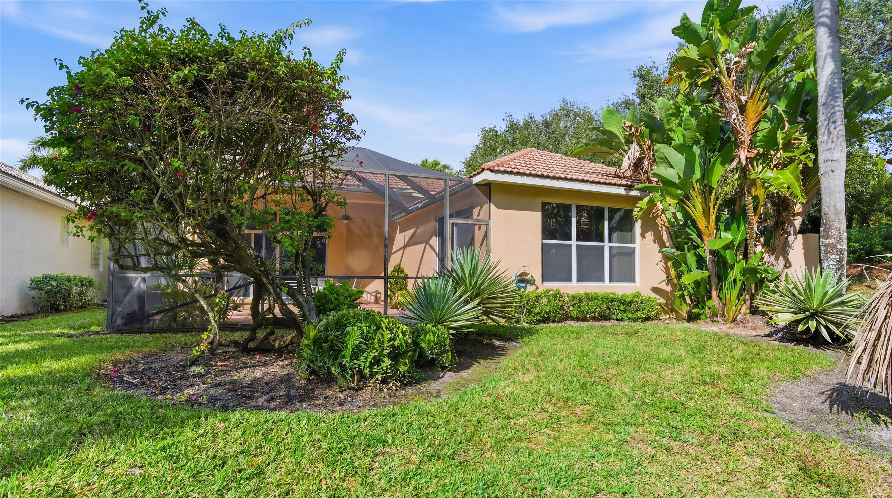 3828 Newhaven Lake Drive