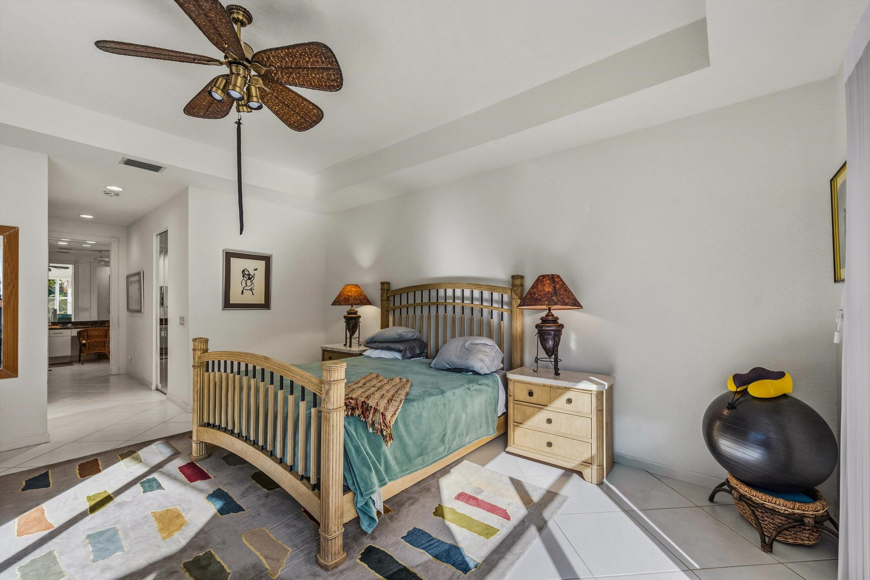 3828 Newhaven Lake Drive