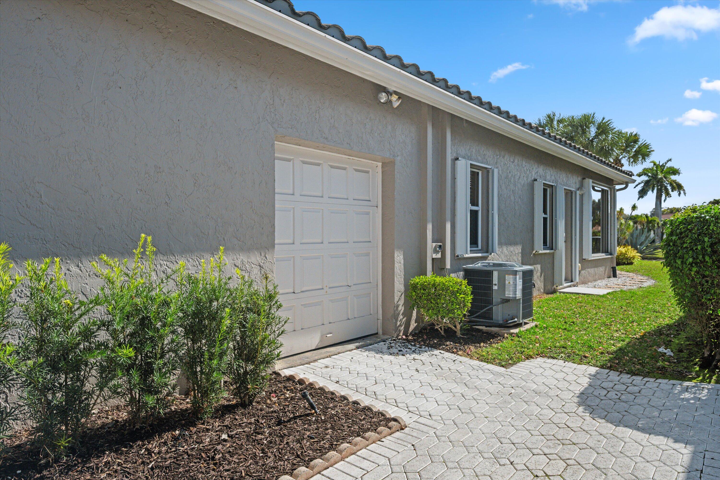 4841 Exeter Estate Lane, Lake Worth