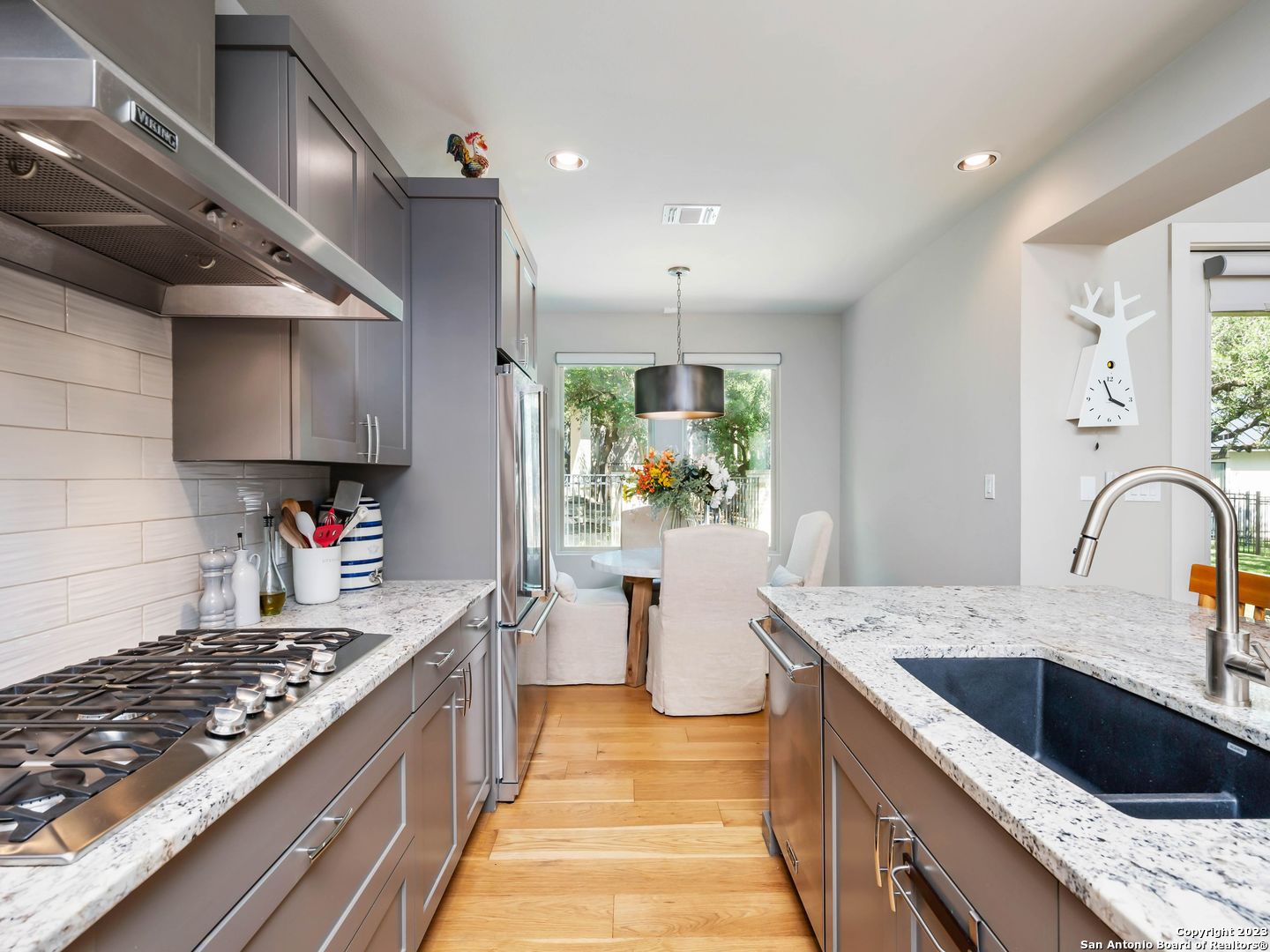9 Saxby Glen